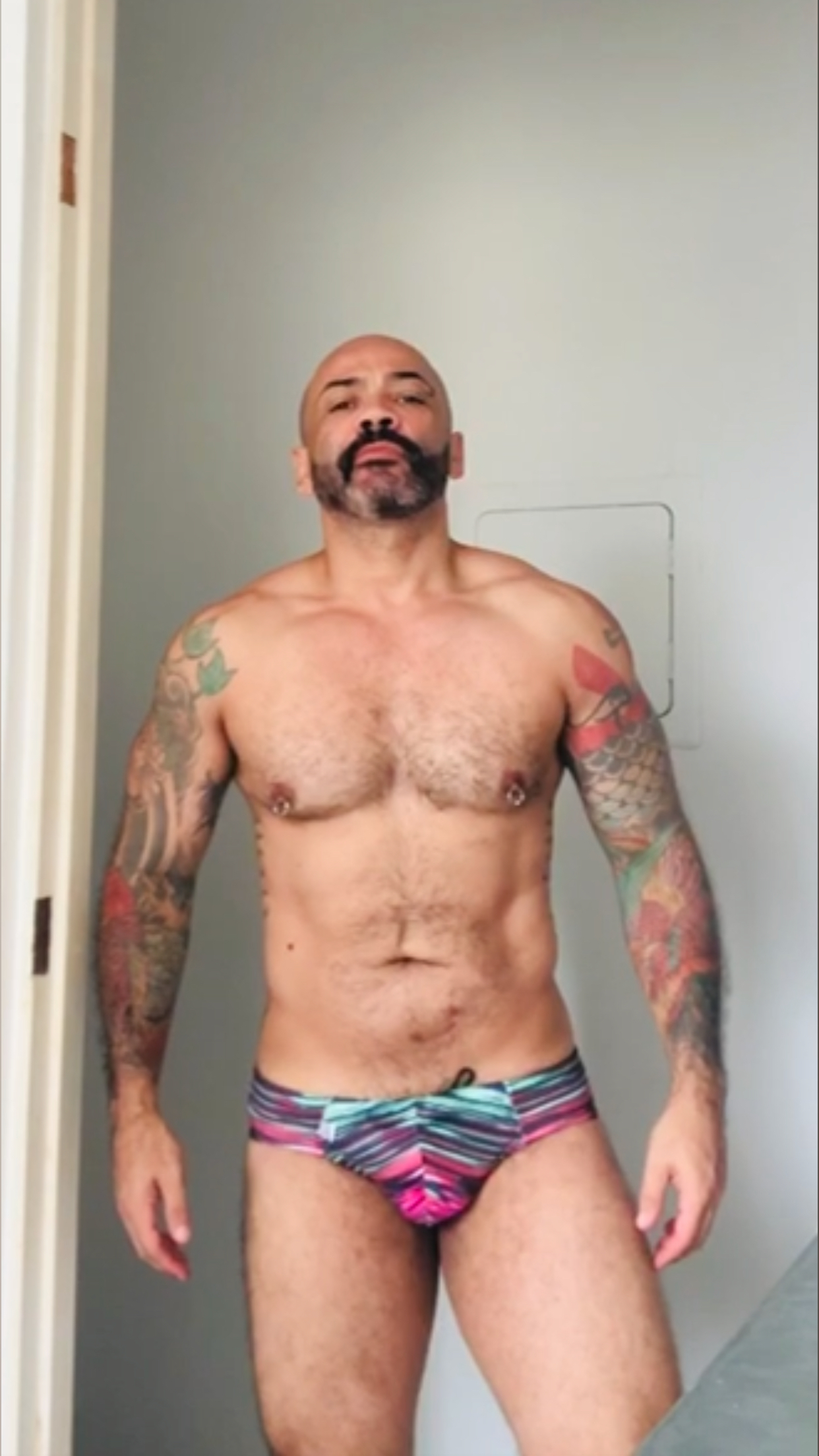 hotbearbrazil profile