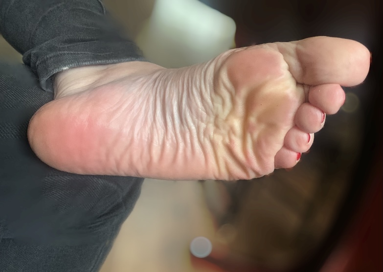 feetladee thumbnail