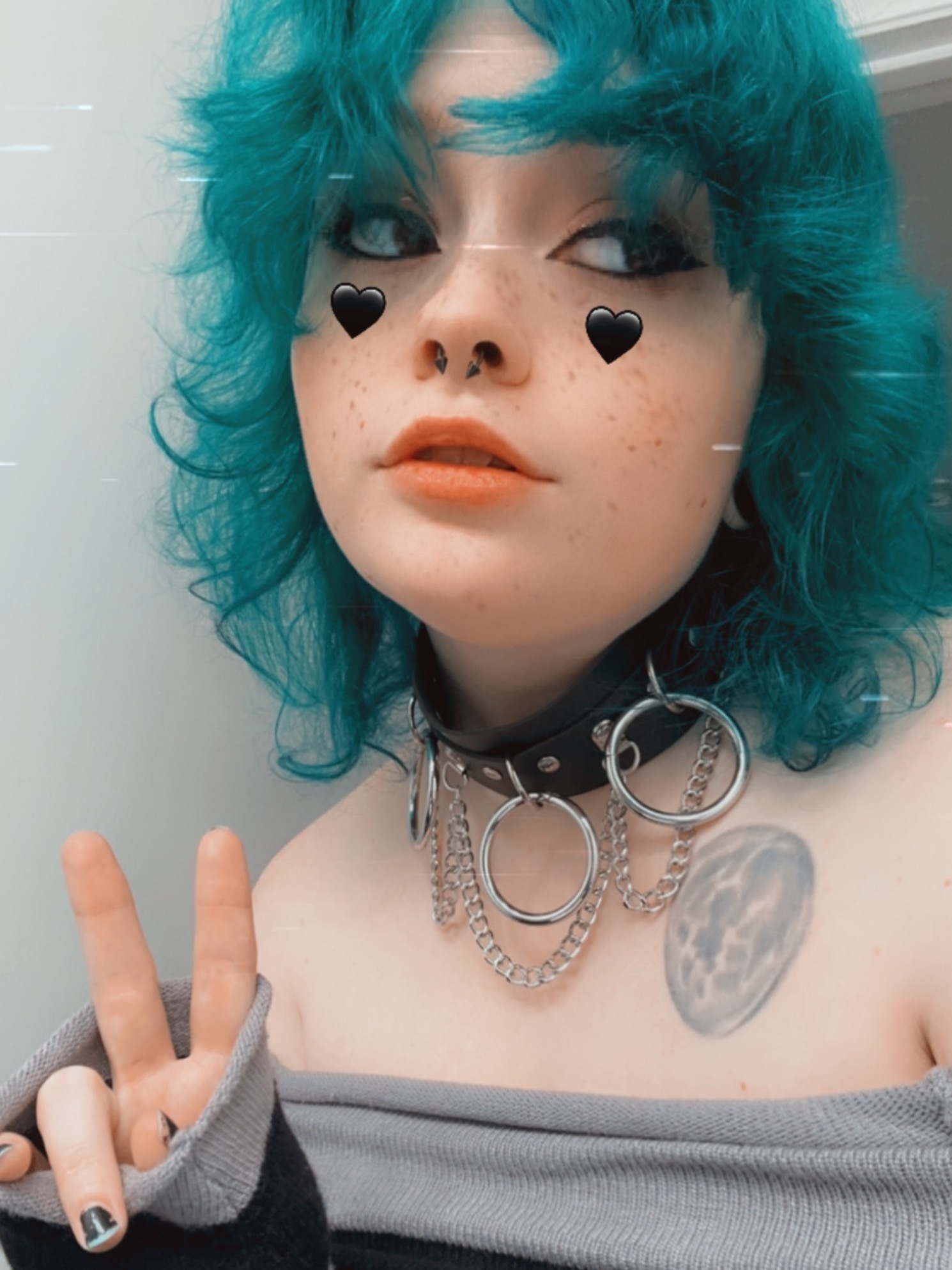 ✧･ﾟ:✧･ﾟ:* Moody *:･ﾟ✧:･ﾟ✧ profile