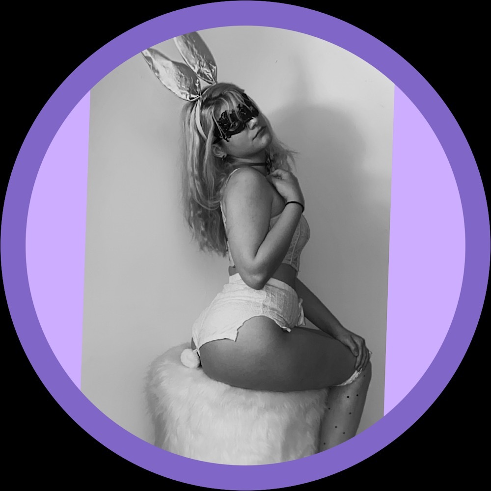 𝙻𝙸𝚃𝚃𝙻𝙴 𝚅𝙸𝙾𝙻𝙴𝚃🆓😈💜 profile