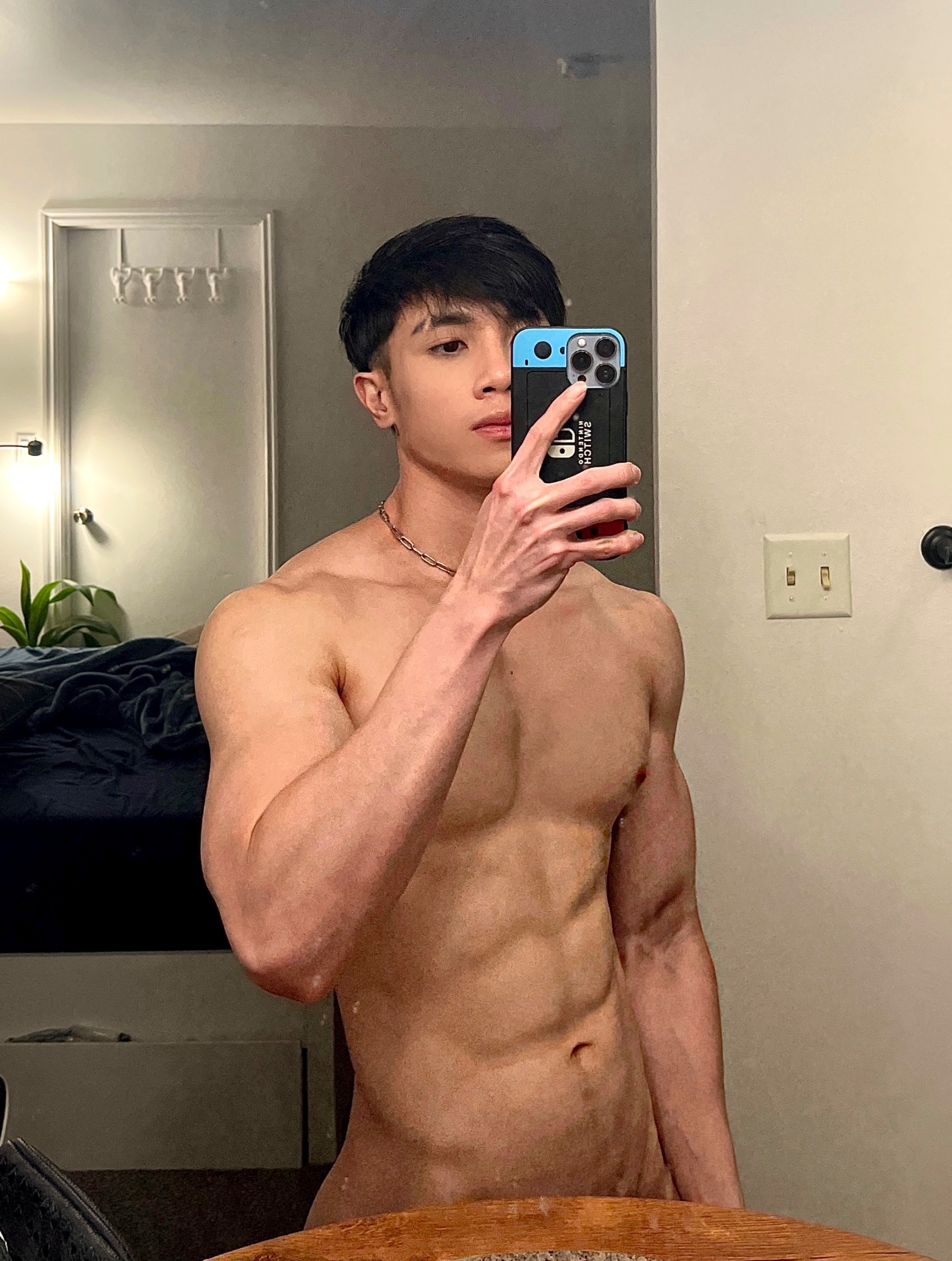 Alex Ng profile