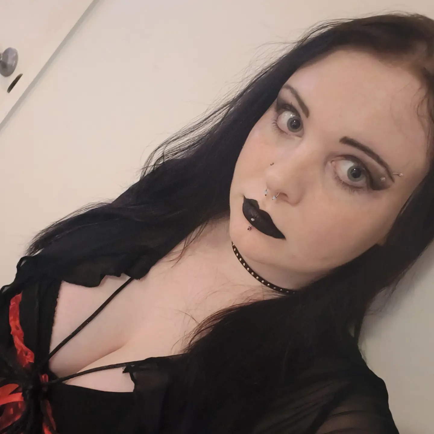 Big.tiddy.gothgirl profile