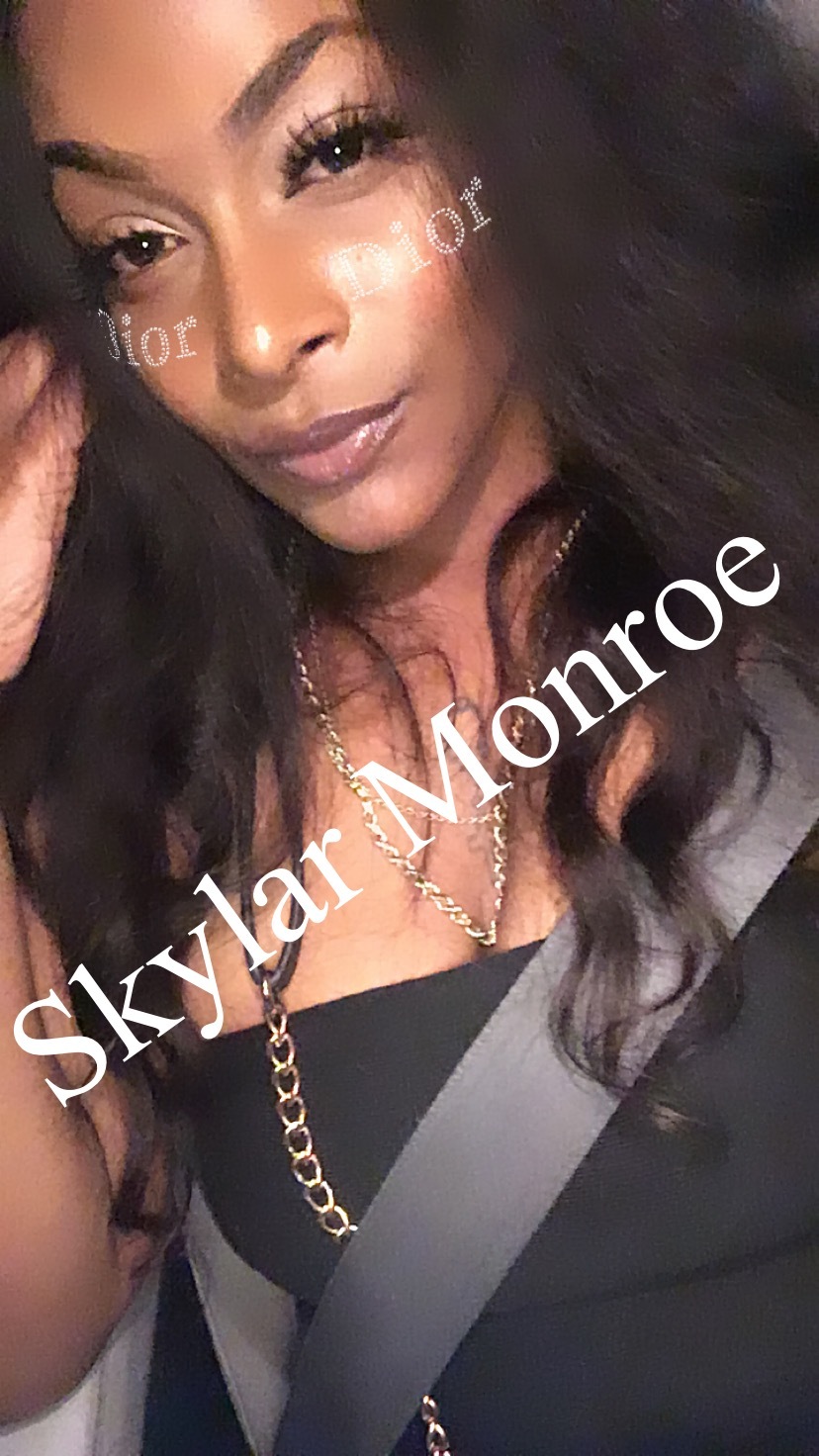 skylarmonroe profile