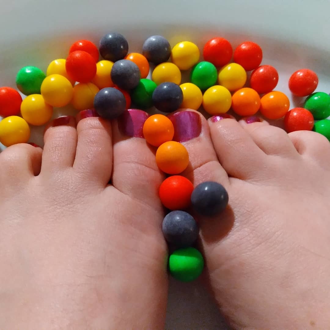 shaynesfeet thumbnail