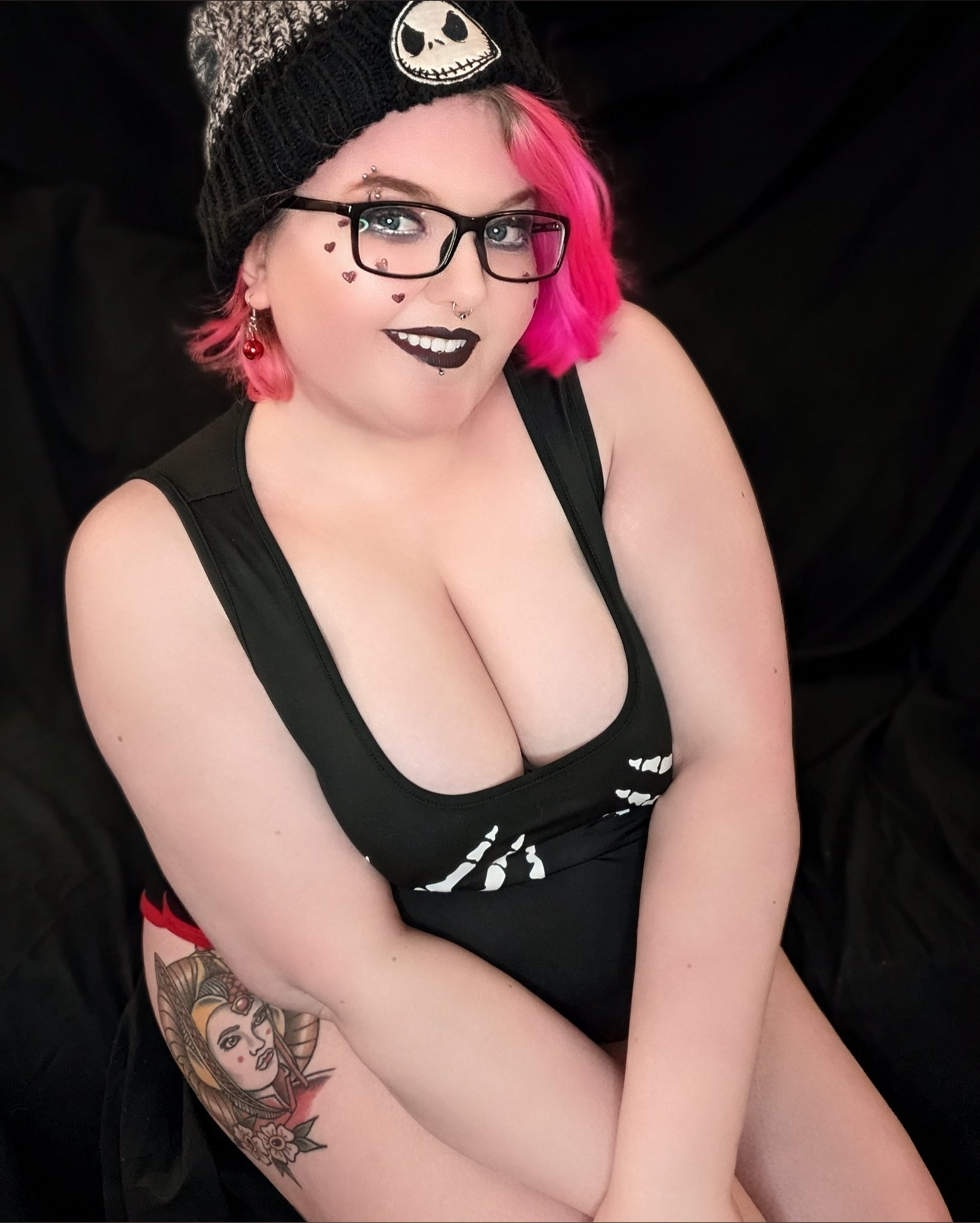 🖤Britney💖GOTH😈GAMER😘COLLEGE🥵BBW🆓Breed me profile