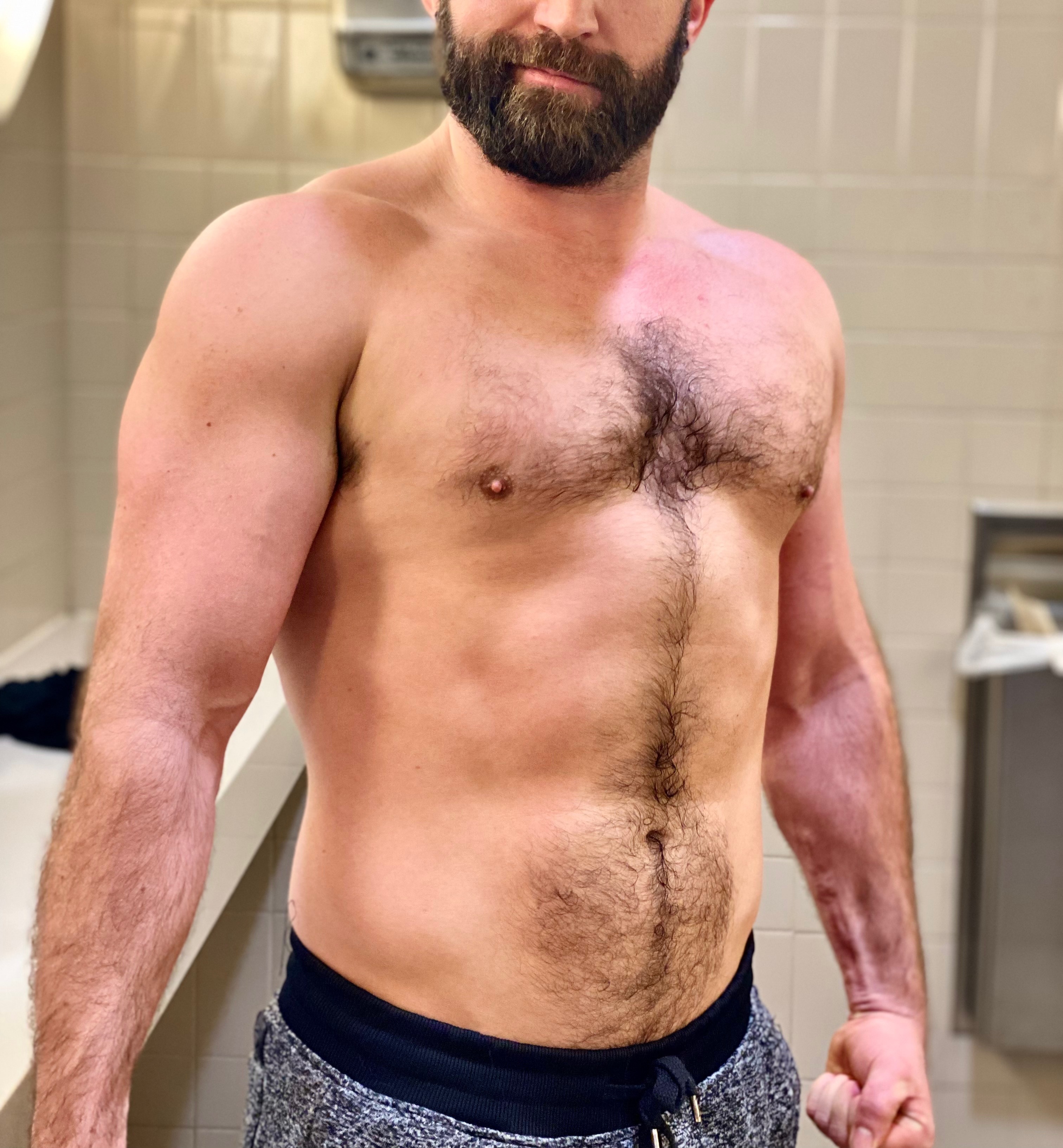 beardedmuscleman profile