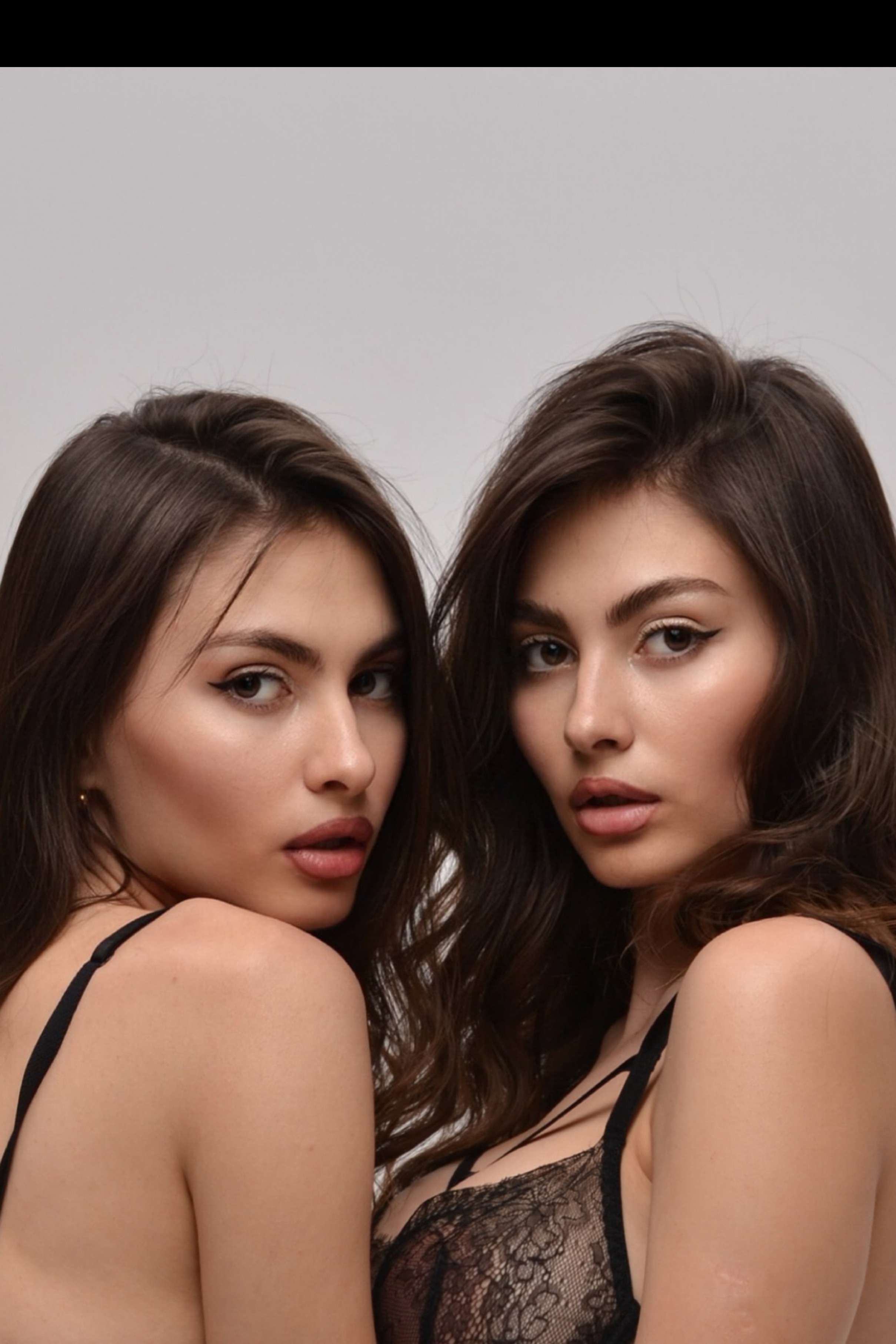 Sergis Twins 👯‍♀️ profile