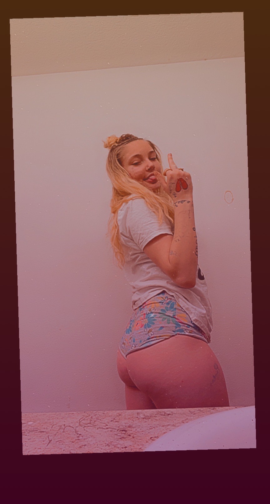 Blondiexo thumbnail