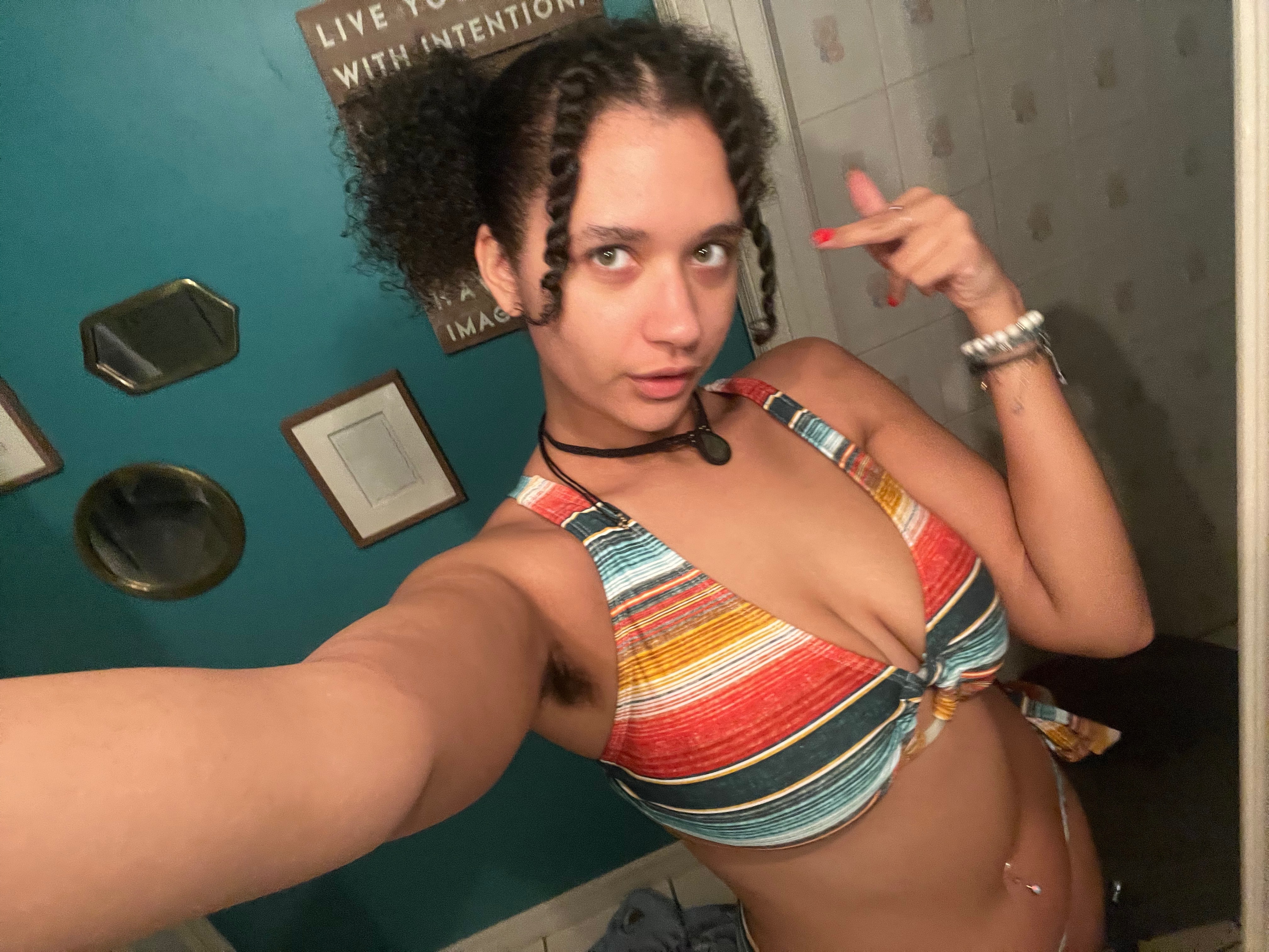 hottiegirlie28 profile