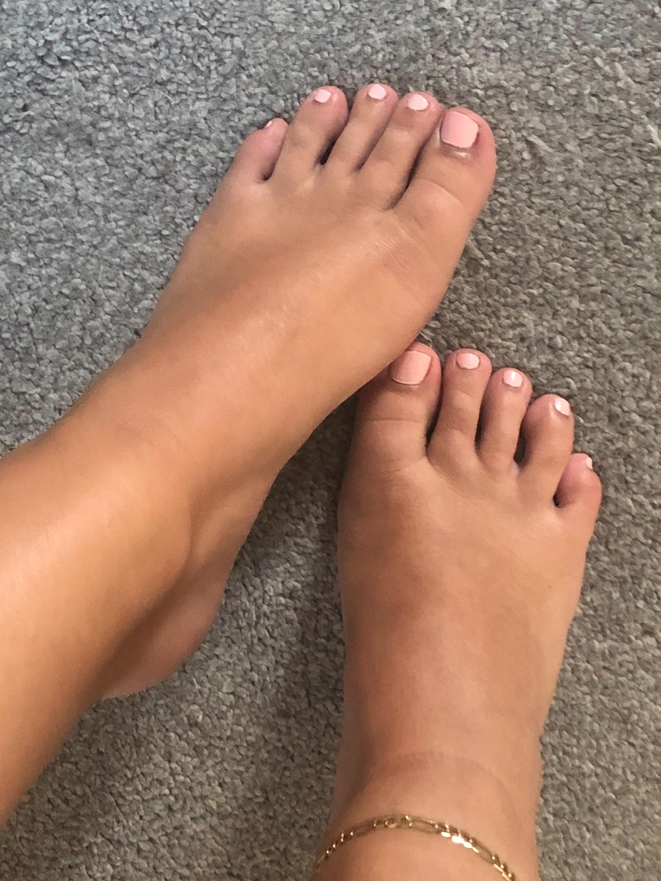 Feet for you profile