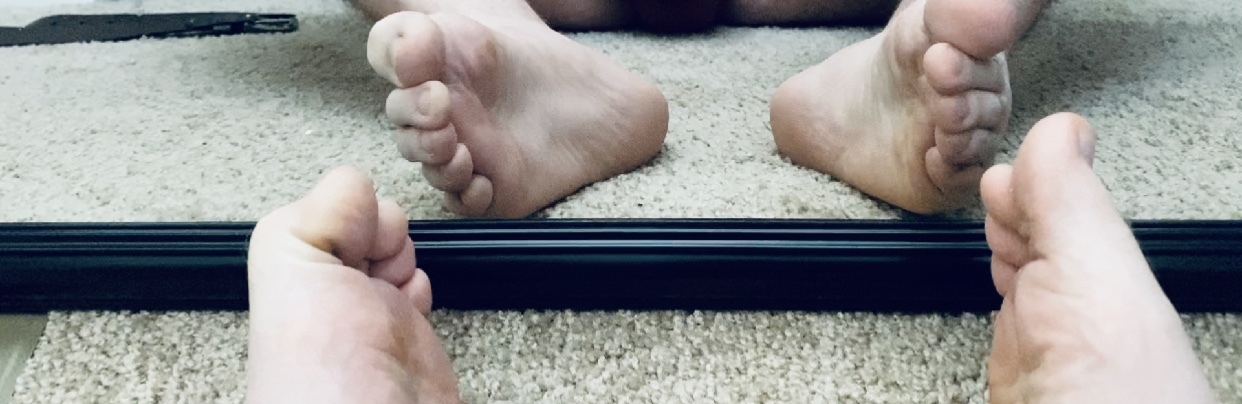 feetandfuzz thumbnail