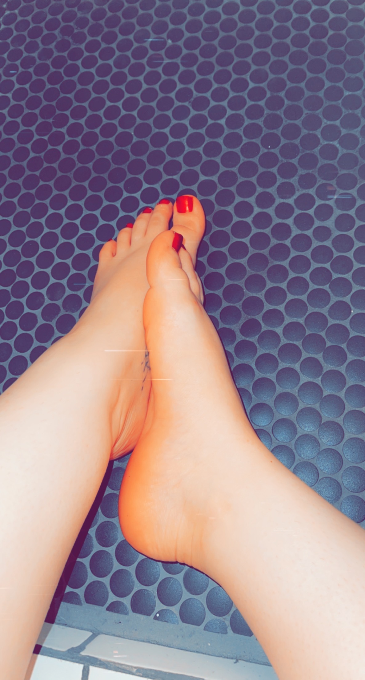 feet pics profile