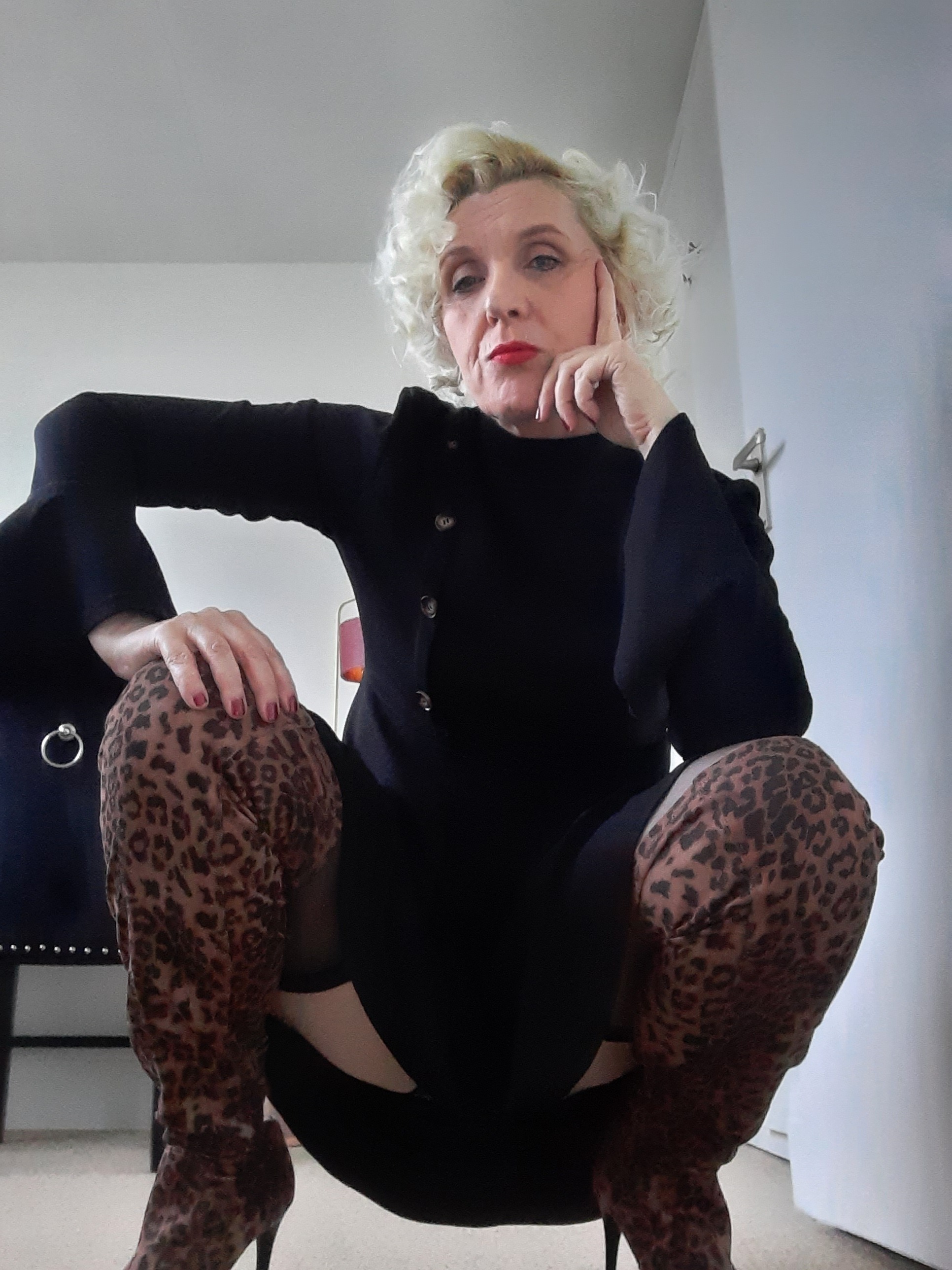 Mistress Lola Von J profile