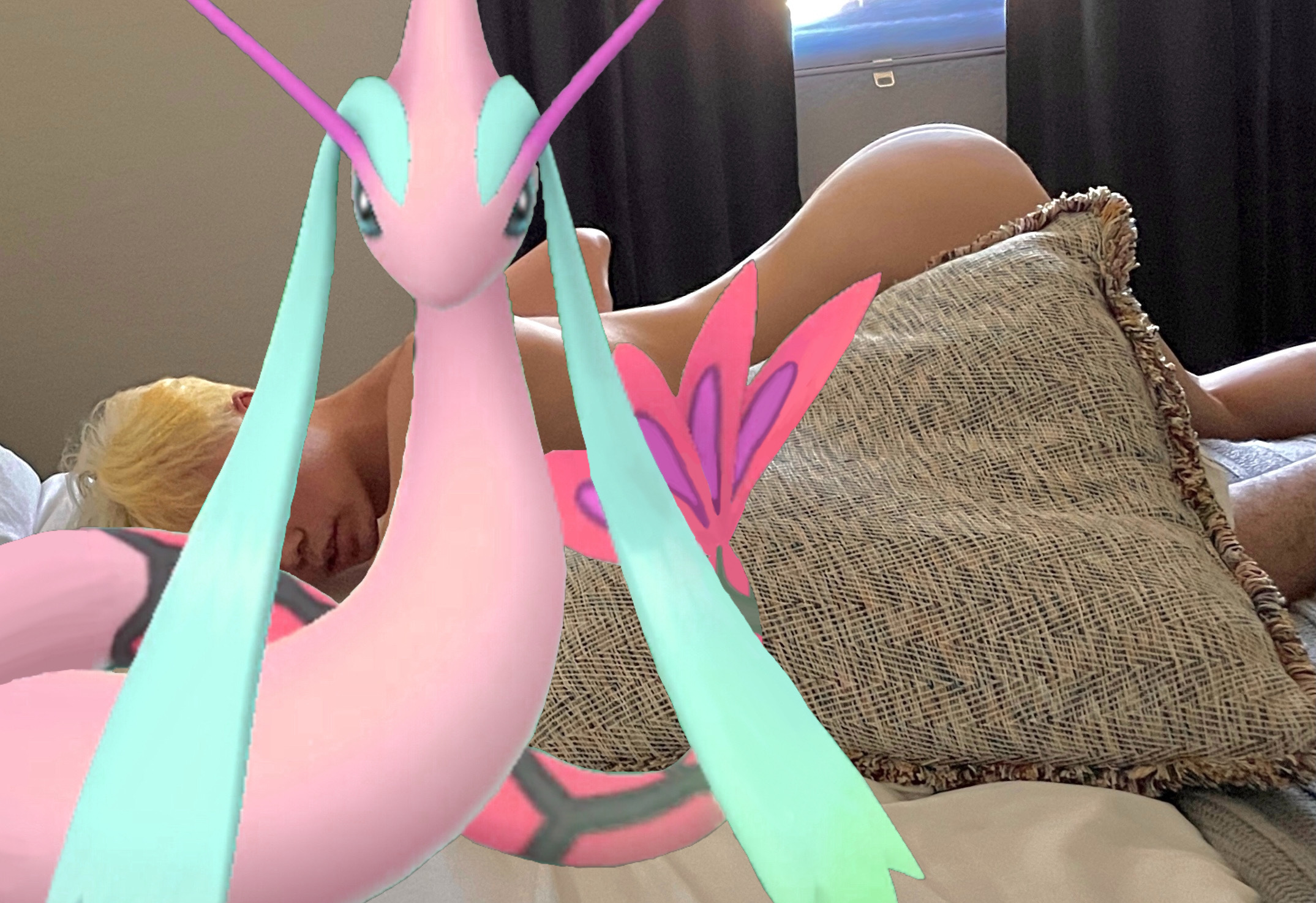 pinkmilotic thumbnail