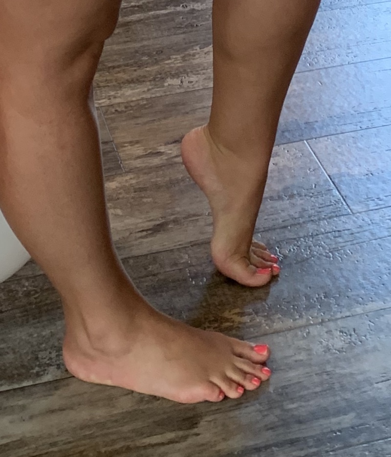 Feet&amp;ThighsOnly profile