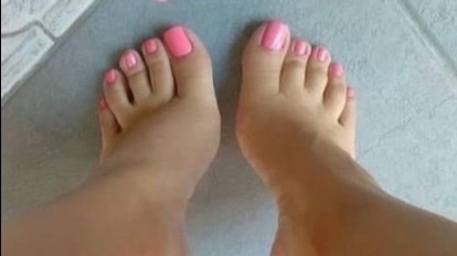 Feet pictures thumbnail