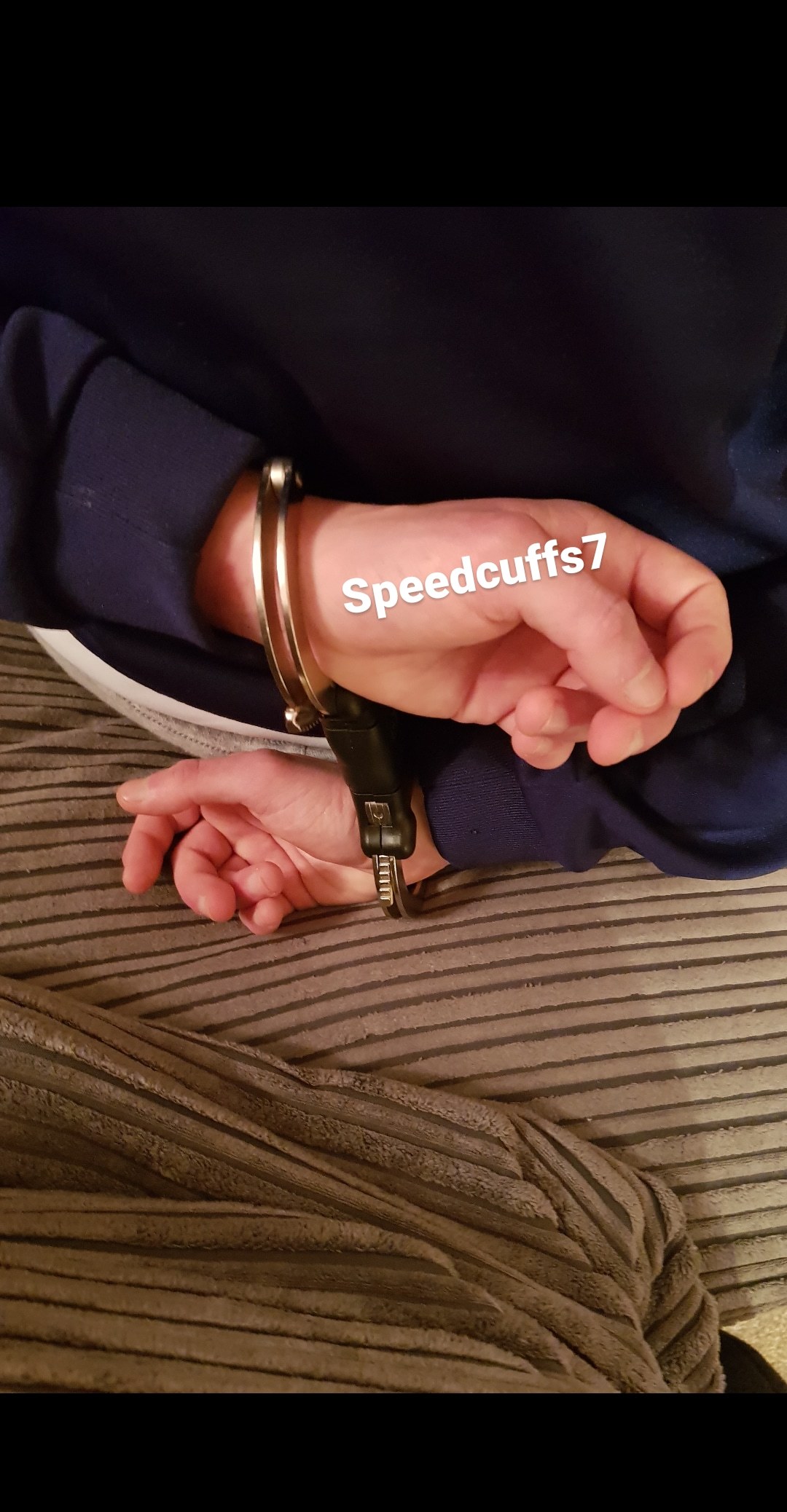 speedcuffs7 thumbnail