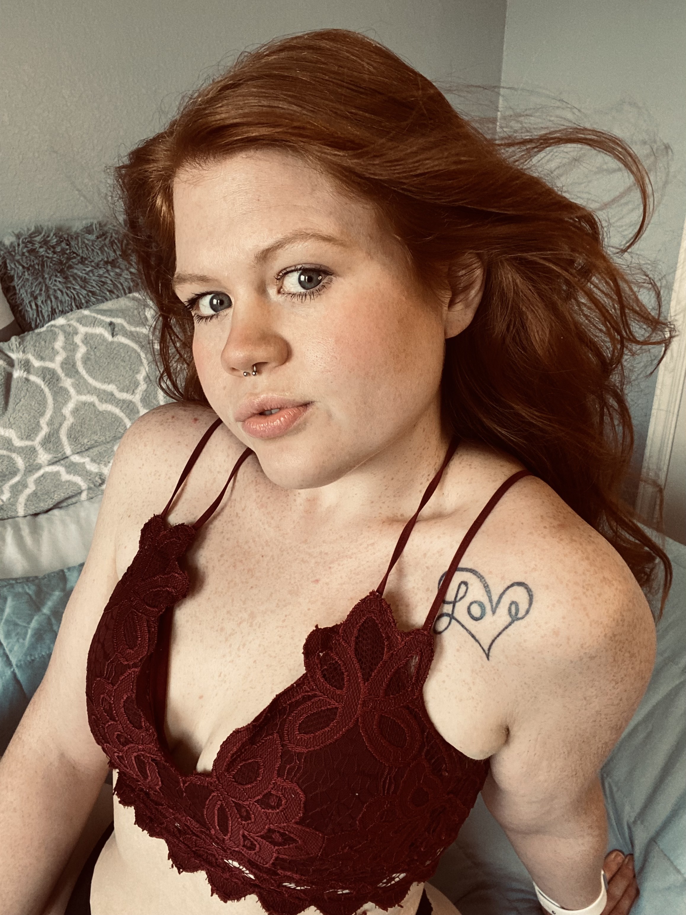 curvyredheadtx profile