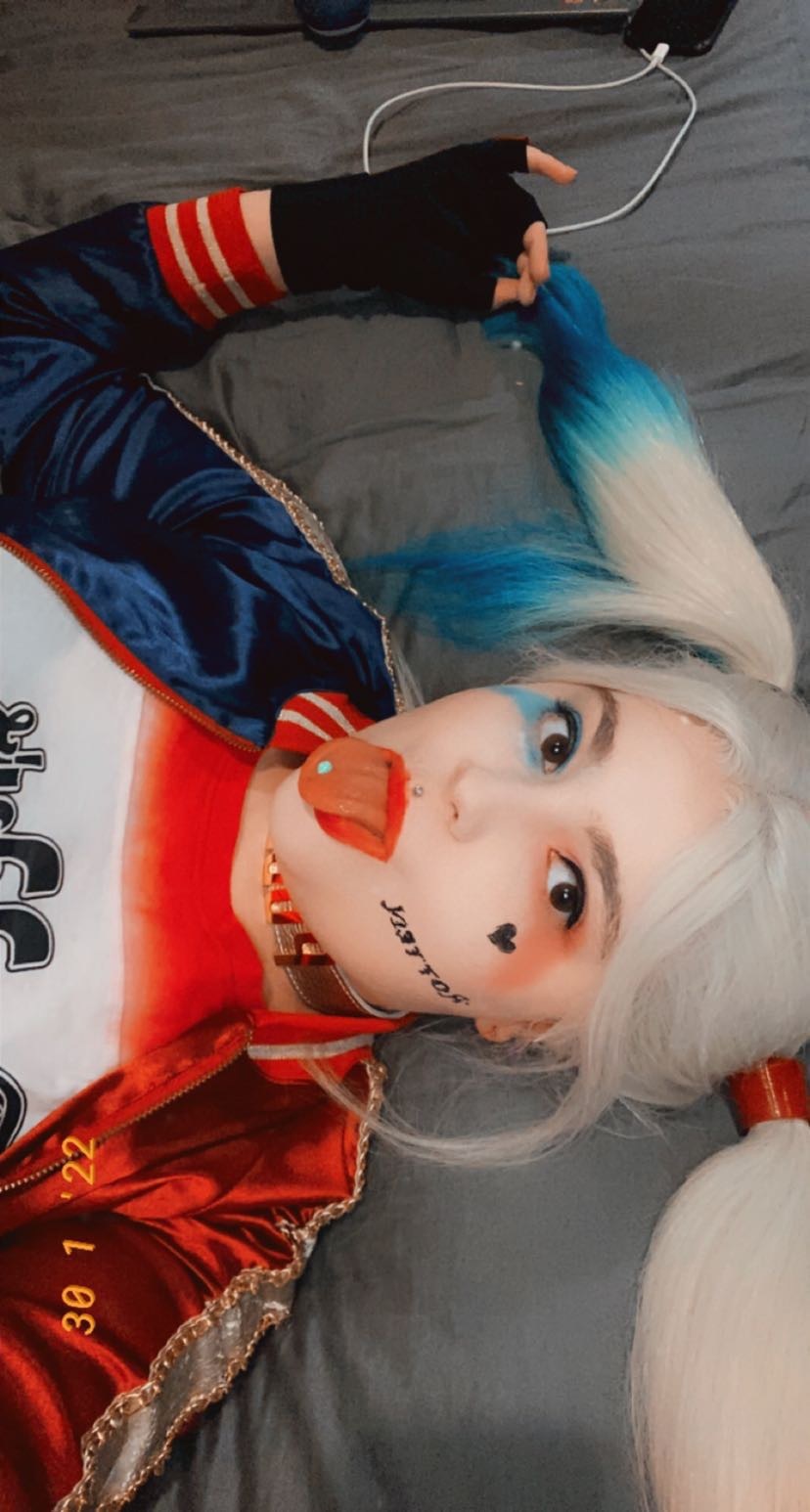 Harley Quinn Queen profile