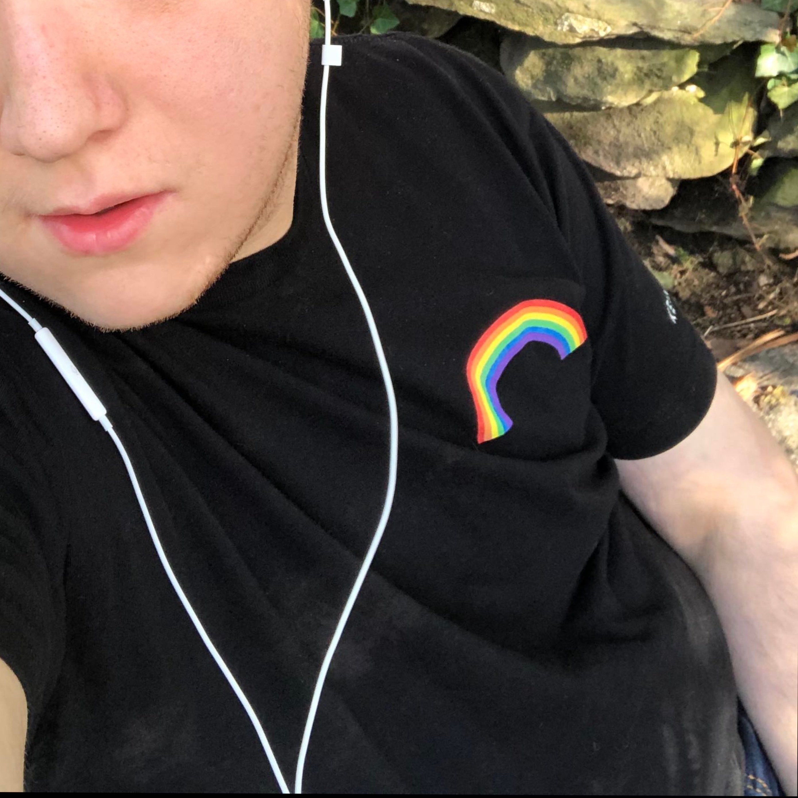 queer hole profile