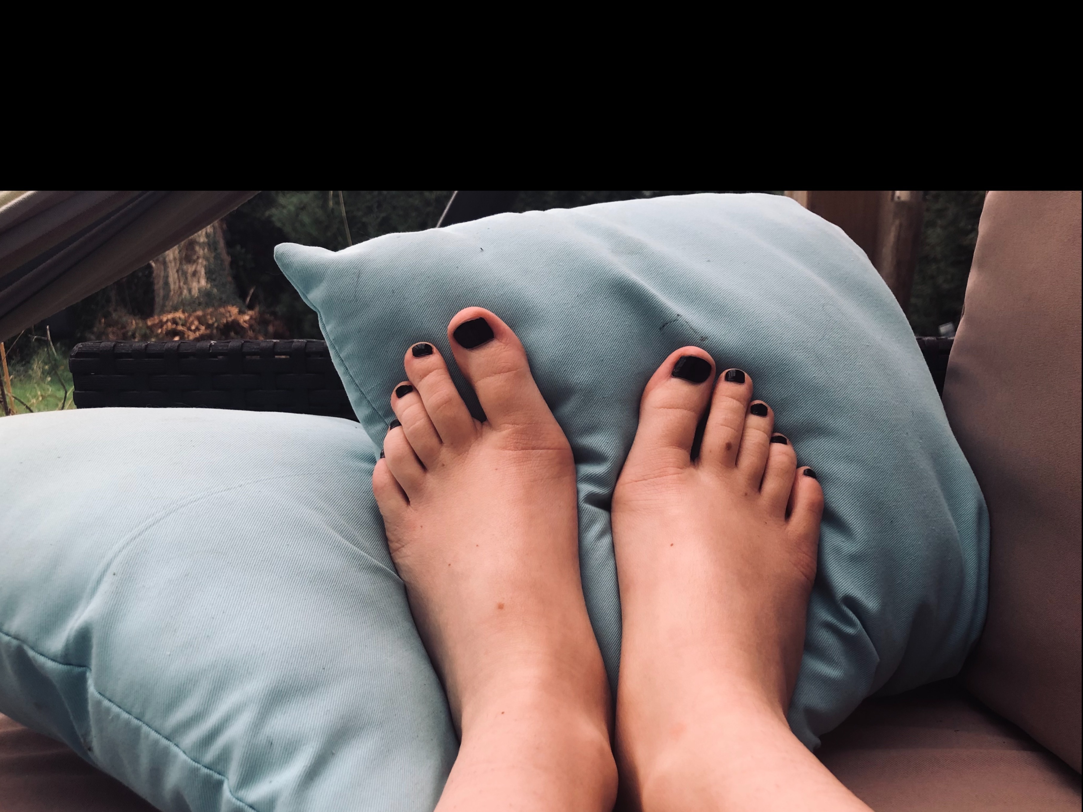 Elegantfrenchfeet thumbnail