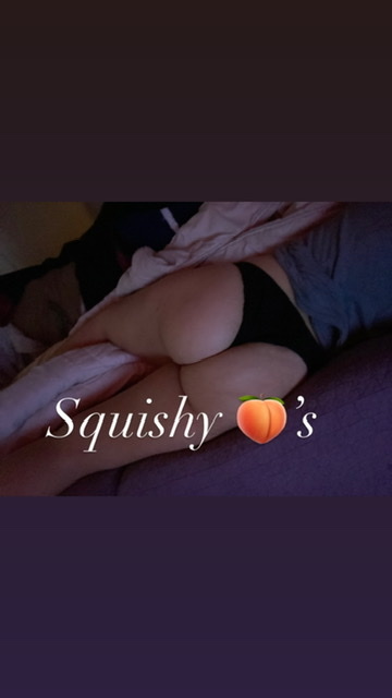 squishypeaches thumbnail