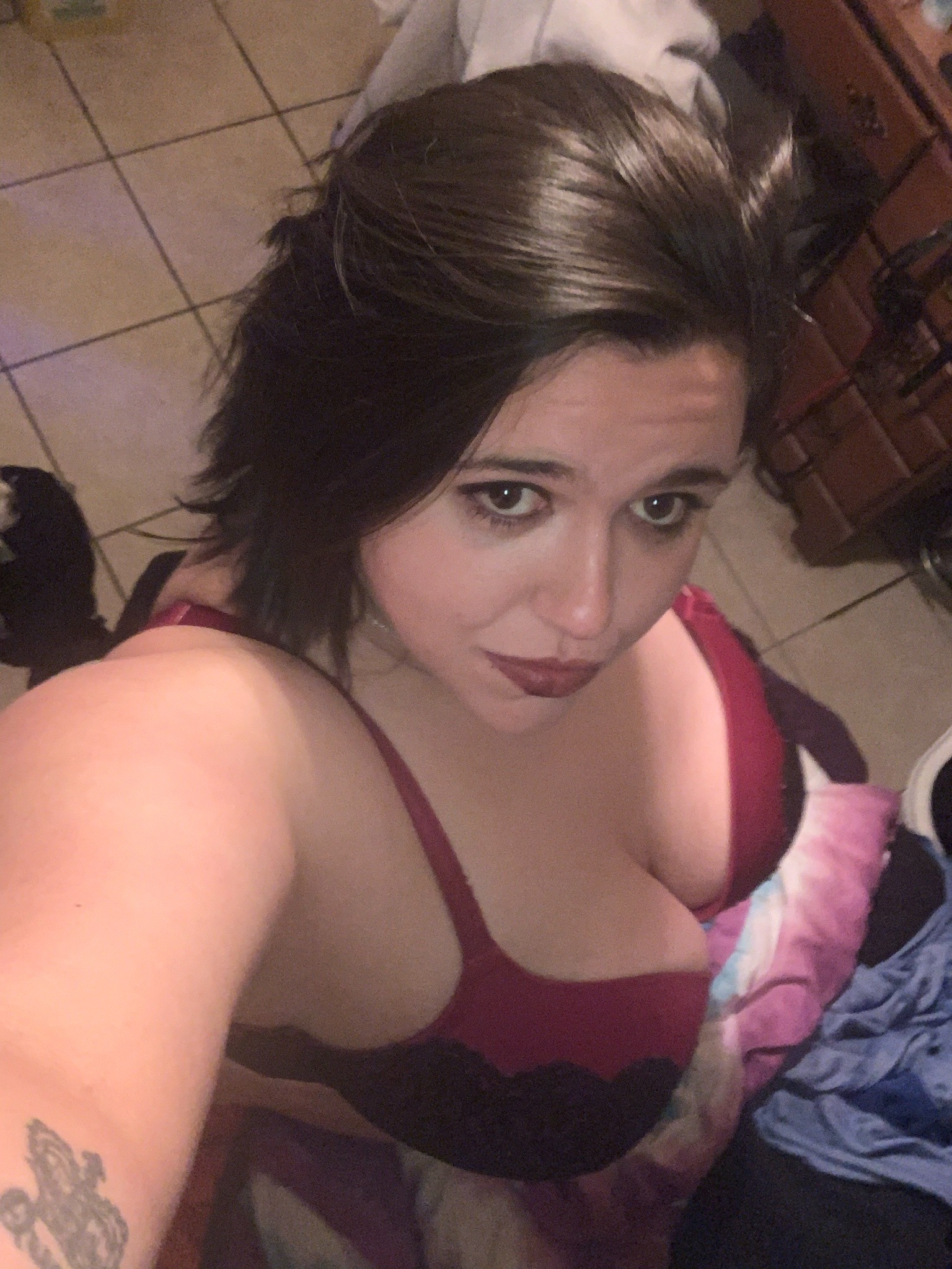 FreakyPixie9093 profile