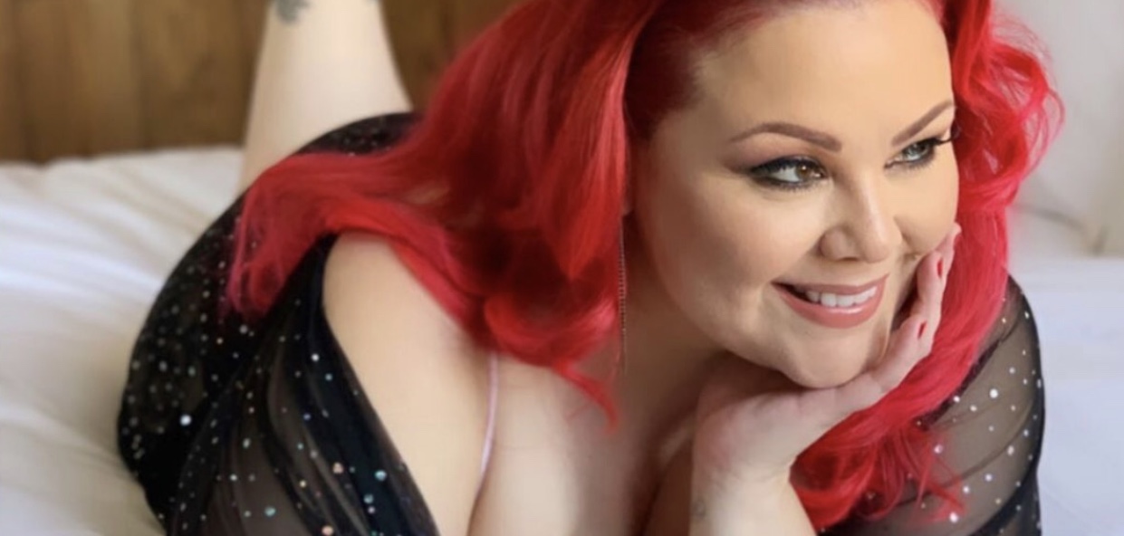 AprilFlores thumbnail