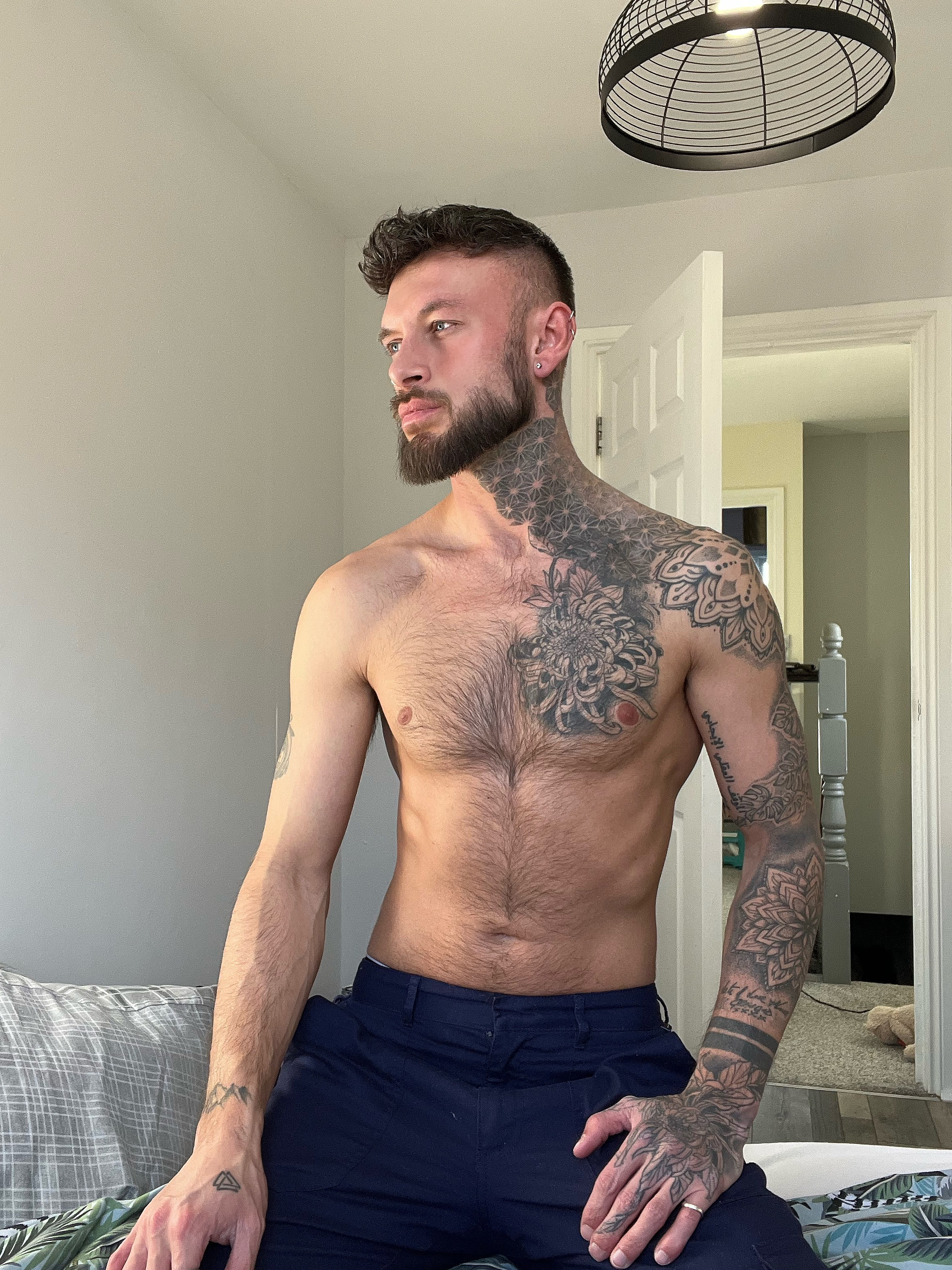 SurreyLad94 profile