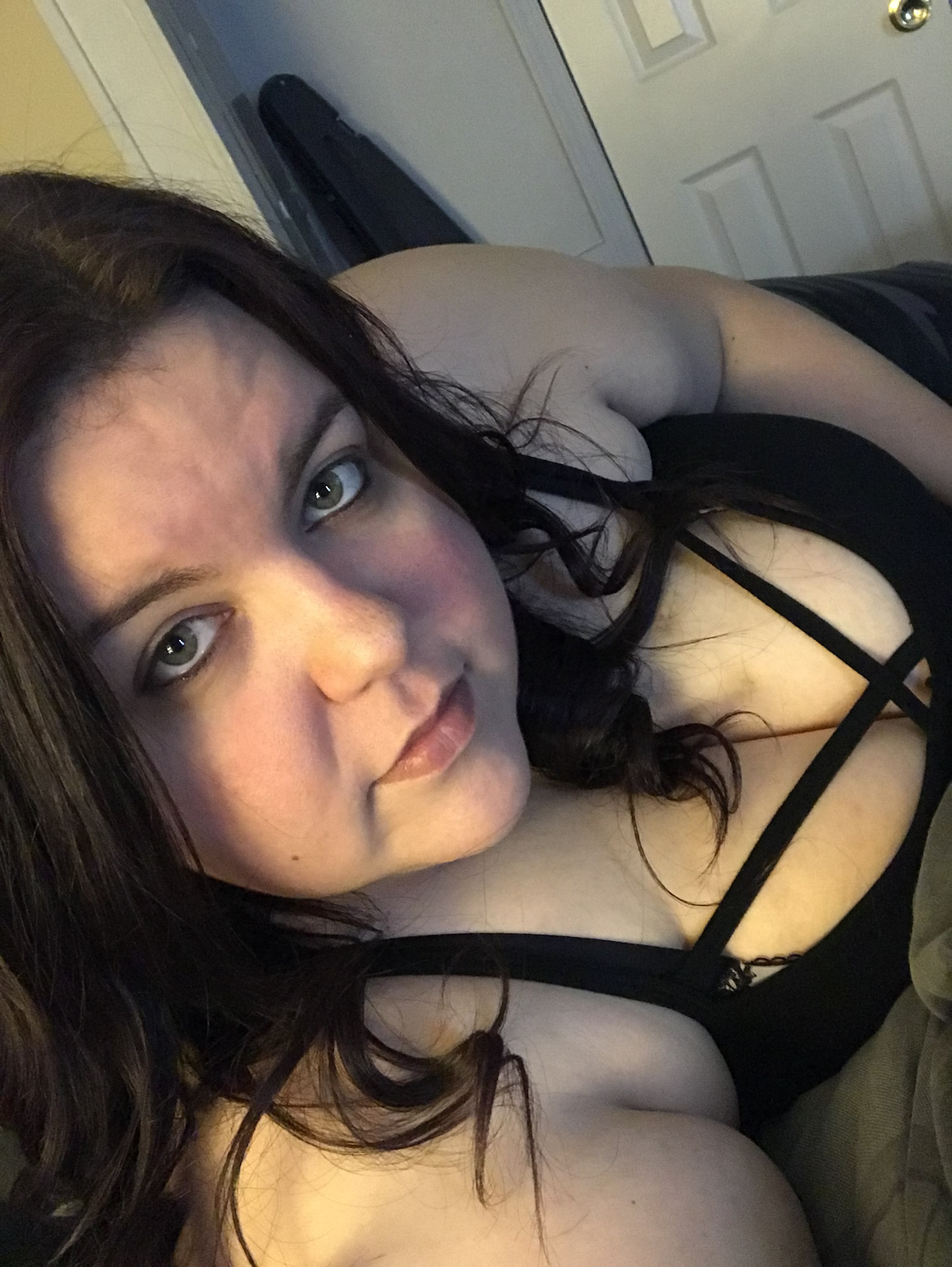 britt-bbw thumbnail