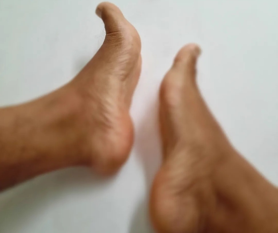 eddsexyfeet thumbnail