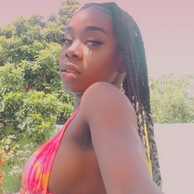 badgyal_fifi profile