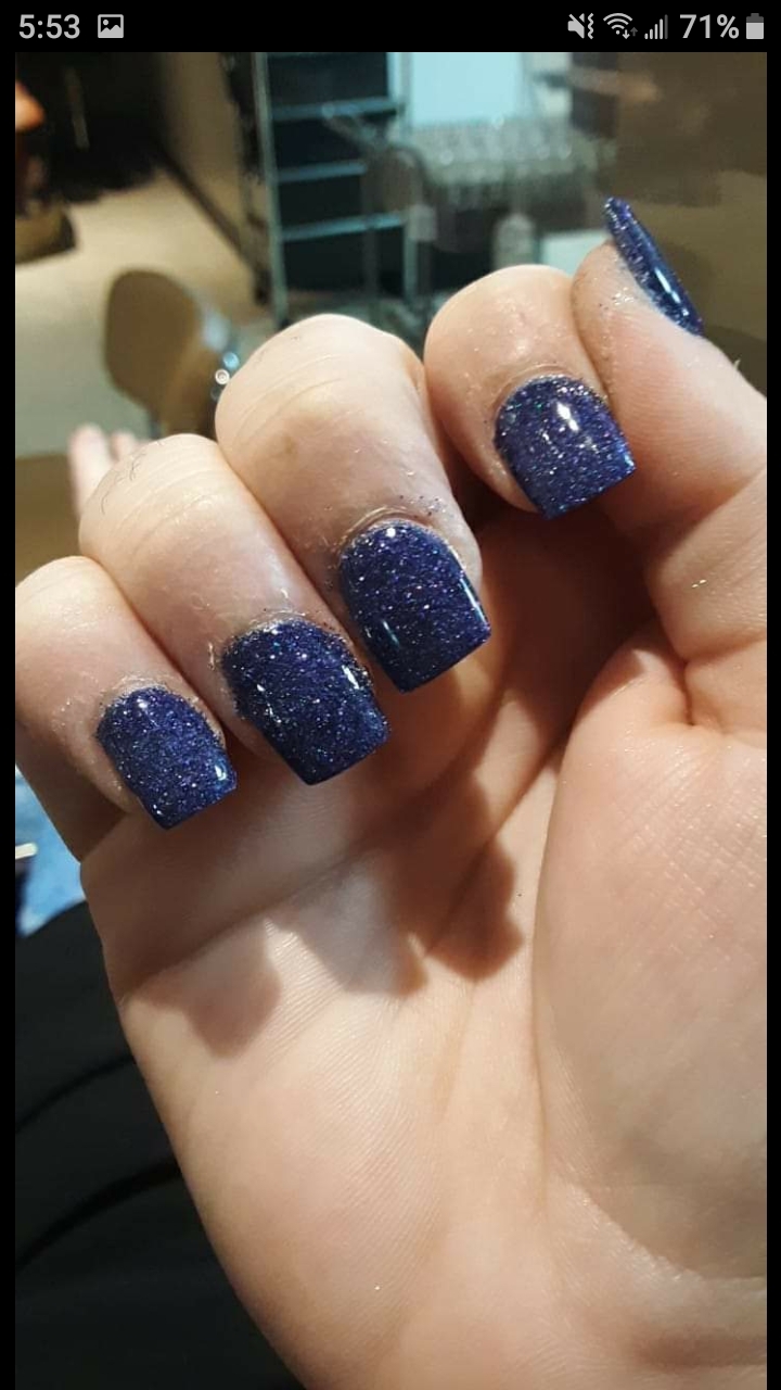 Pretty nails profile