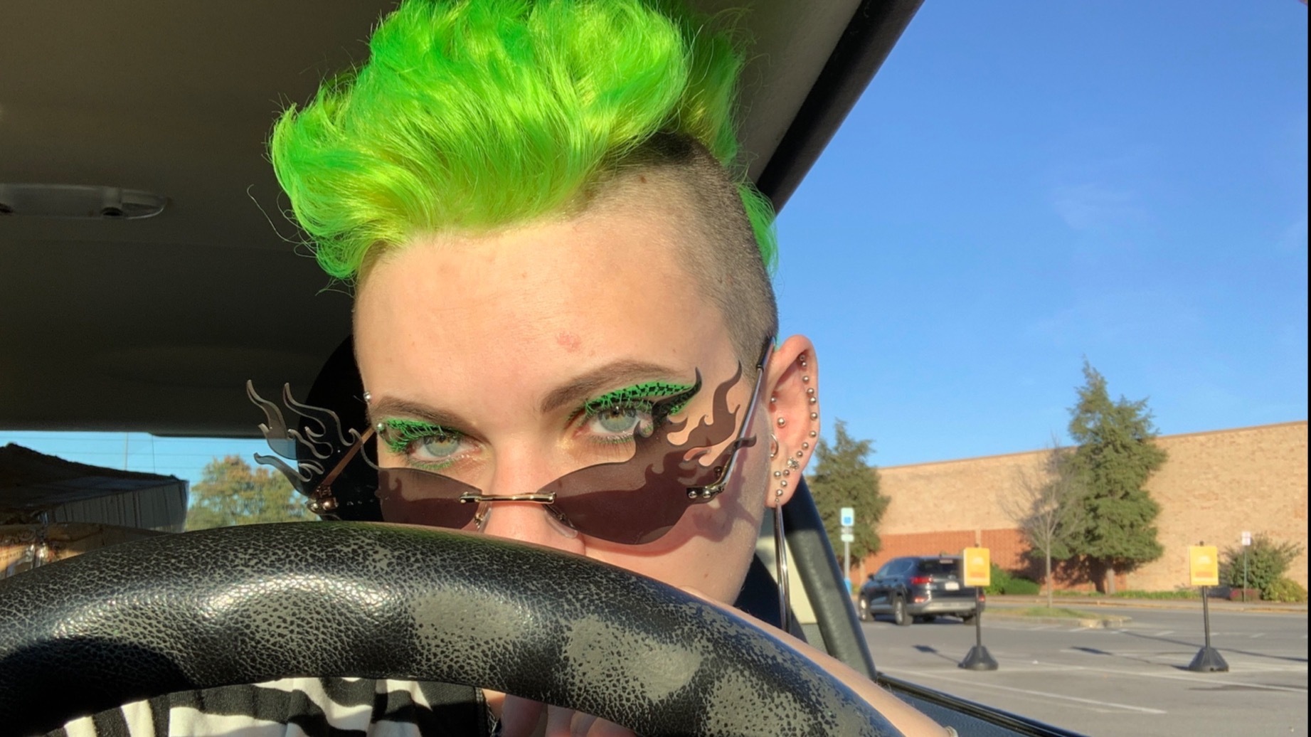 punkrockbaby thumbnail