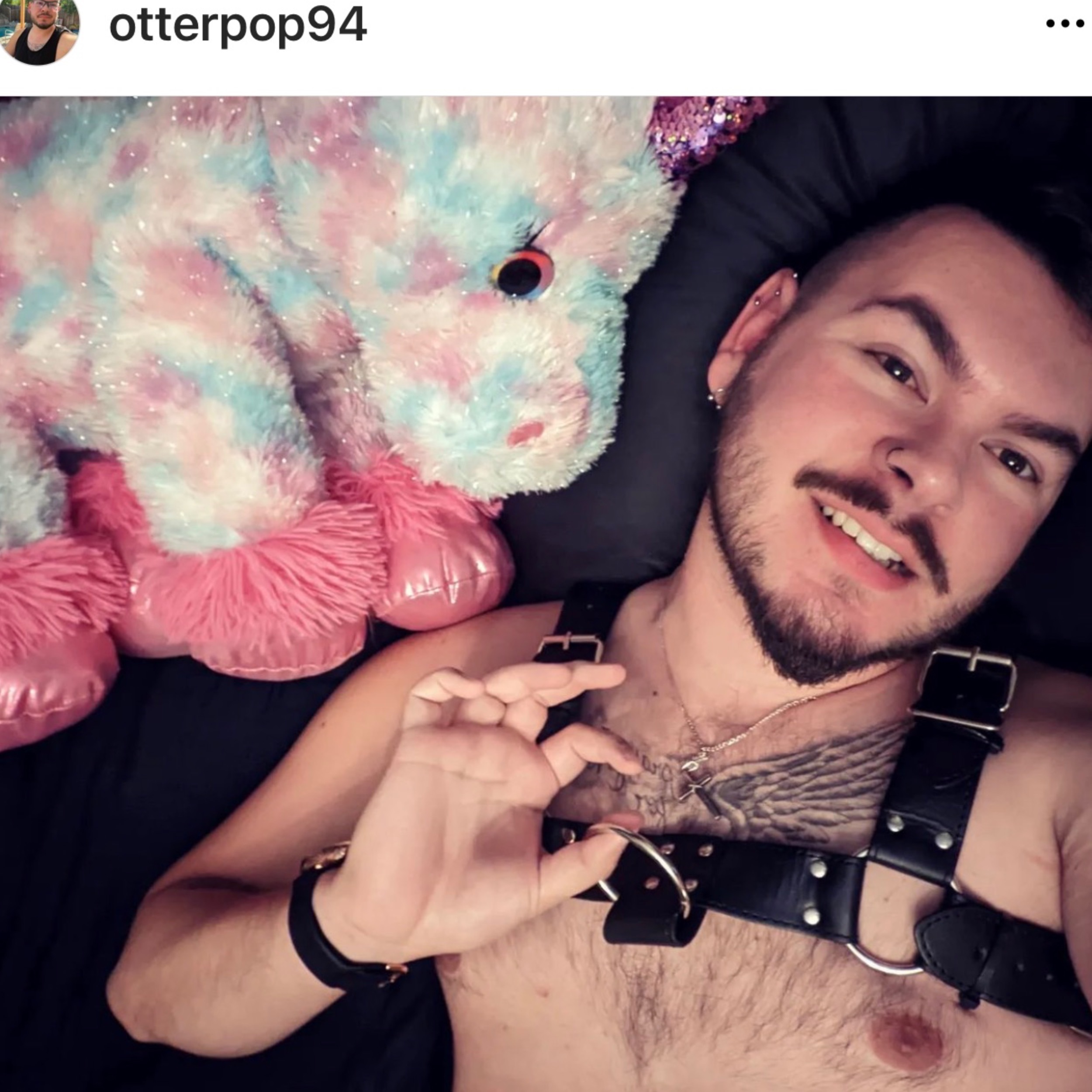 Otterpop94 thumbnail