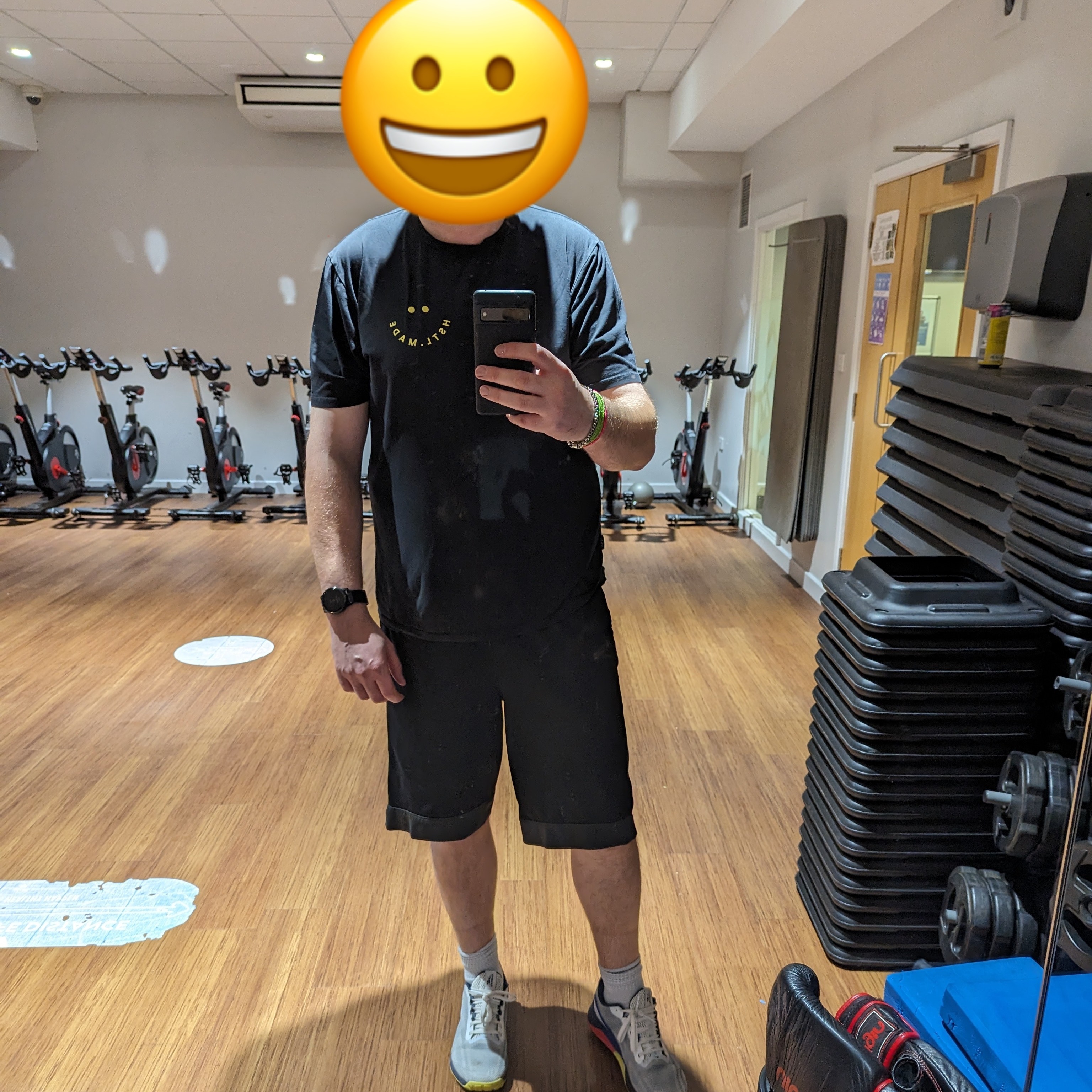 SomeFitnessGuy(OnlyPants) profile