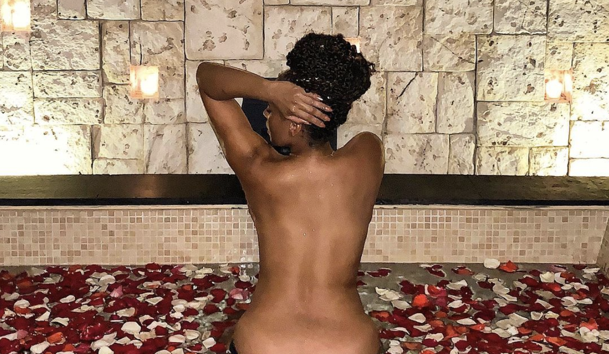 melyssaford thumbnail