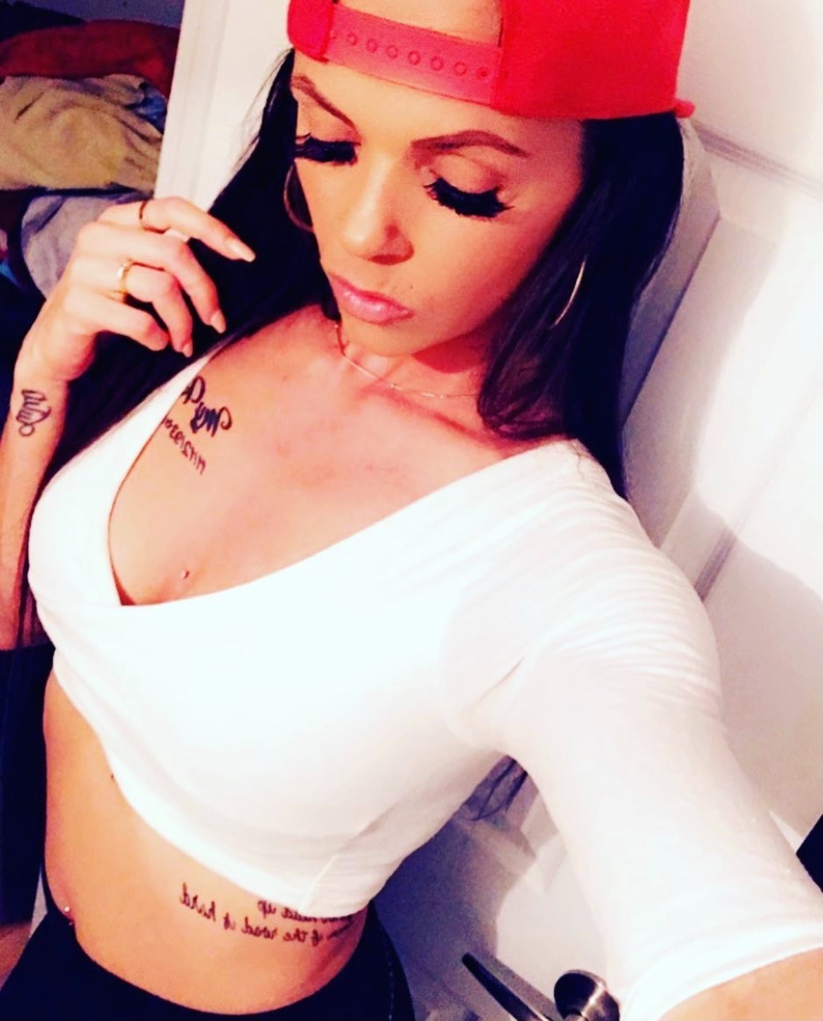 TATOO GIRL♡ DARK HAIR ♡INKED ♡SQU!RT profile