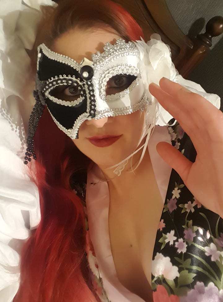 Juliet masked profile