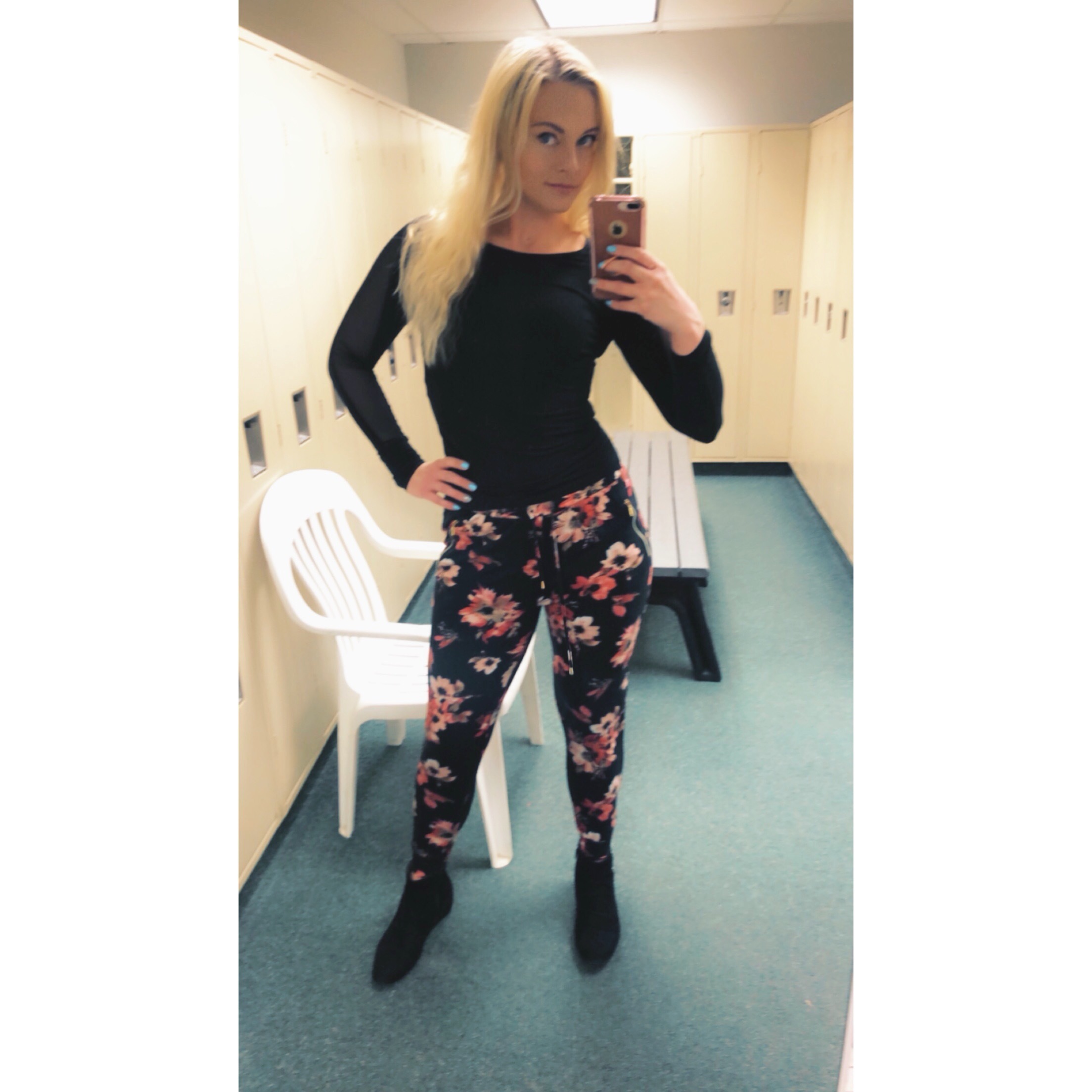 Fitbootyblondie profile