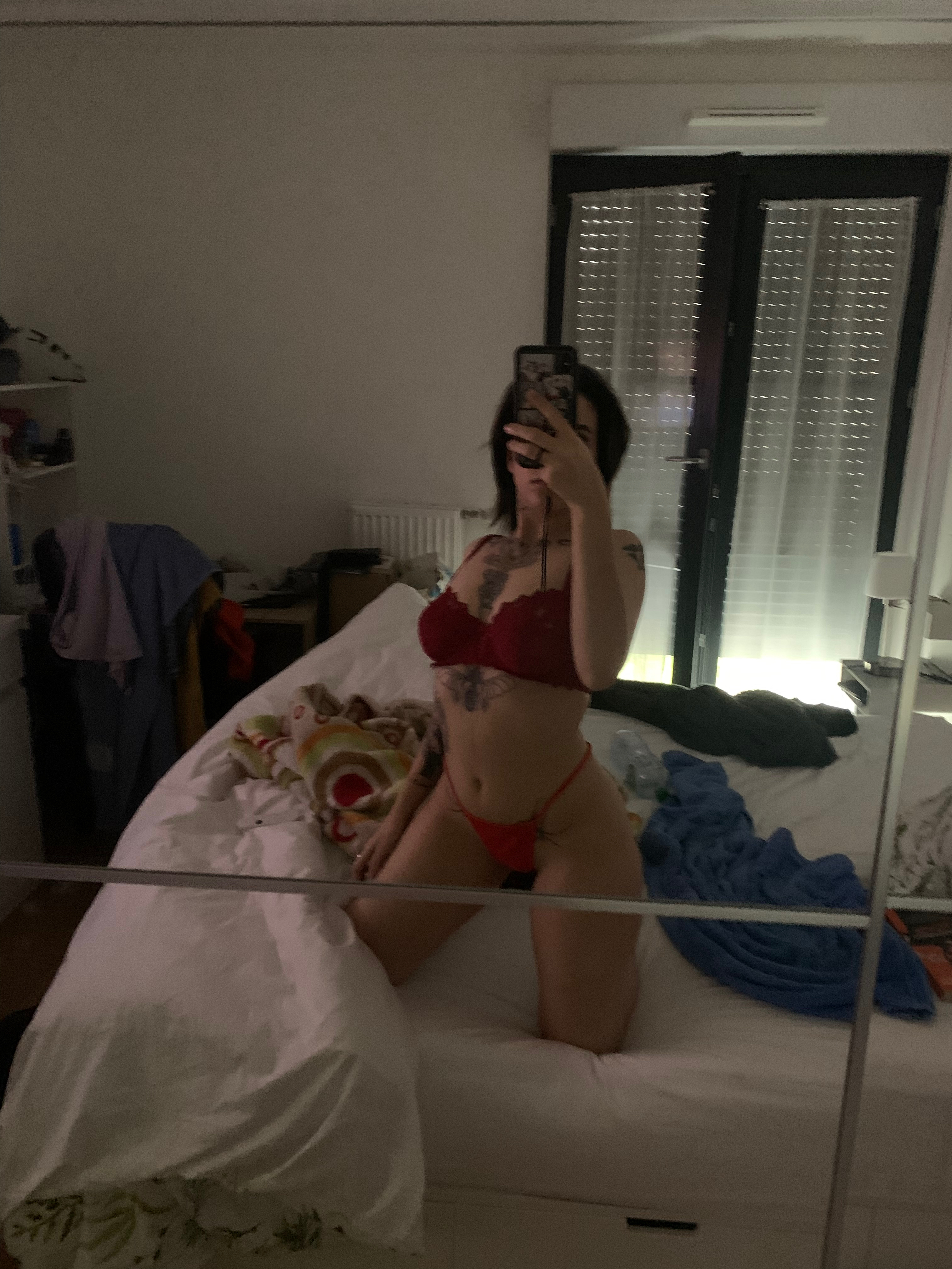 mia_bratcover