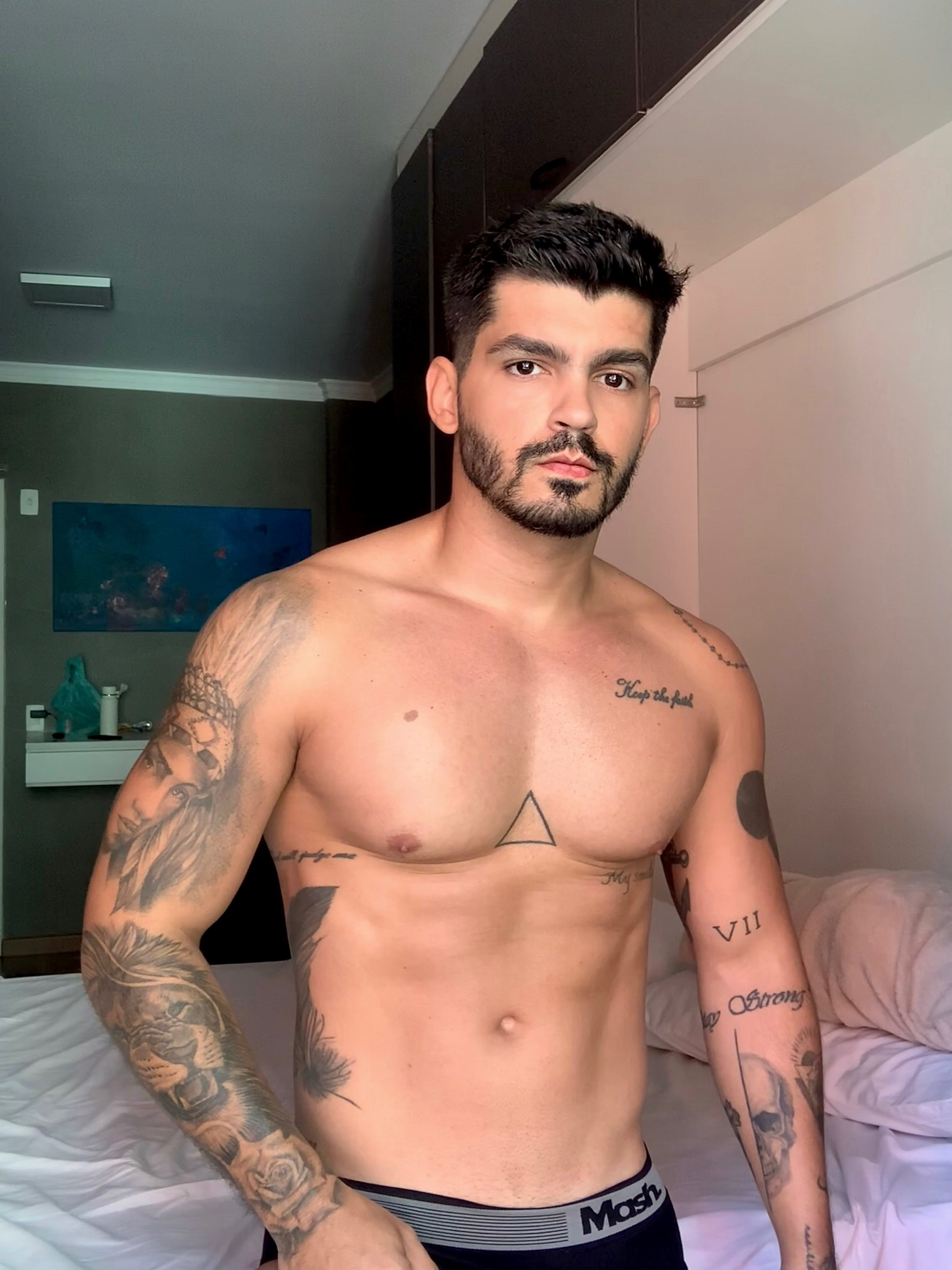 Vitor Alves profile