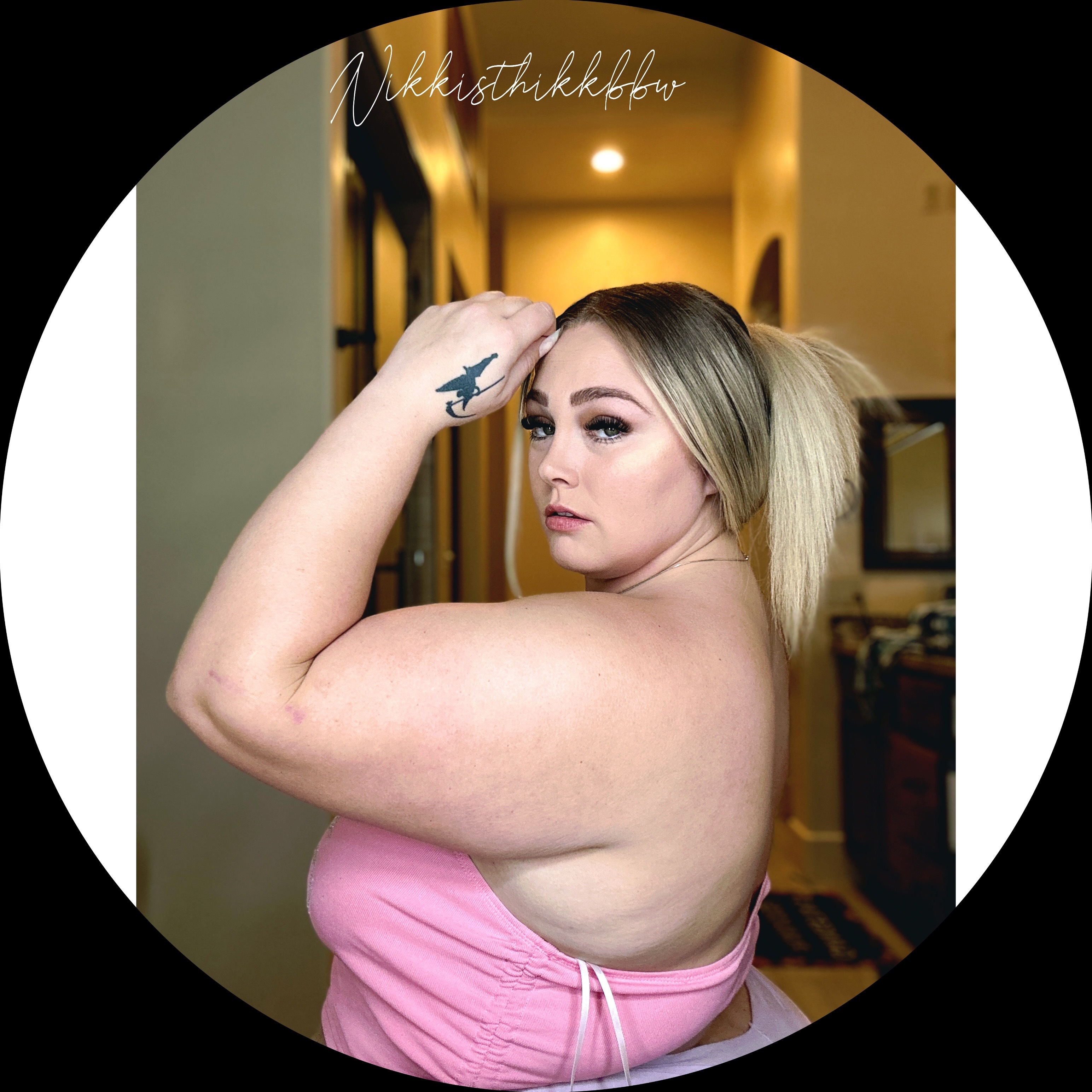 nikkithikkbbw profile