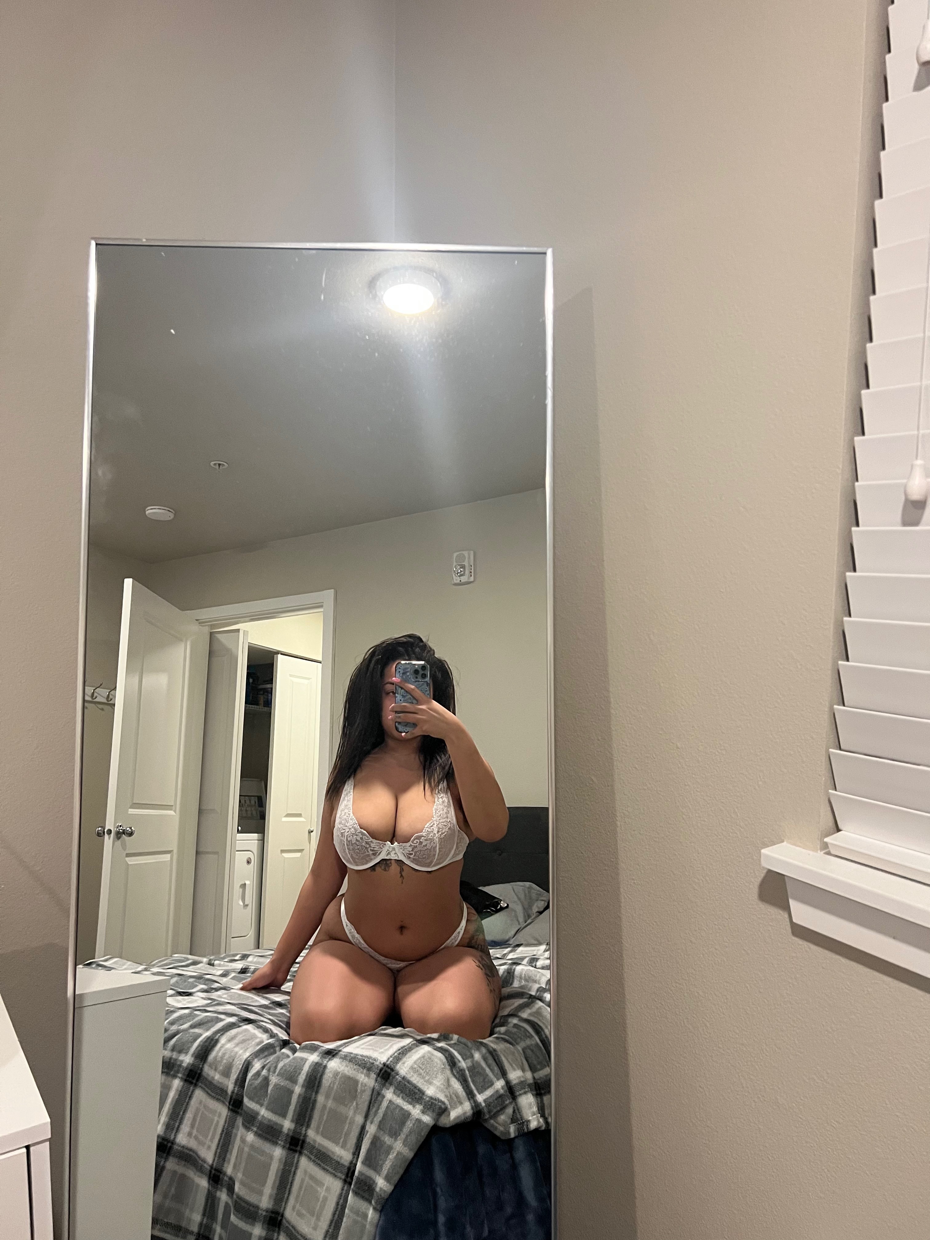 xoxohazelxoxo profile