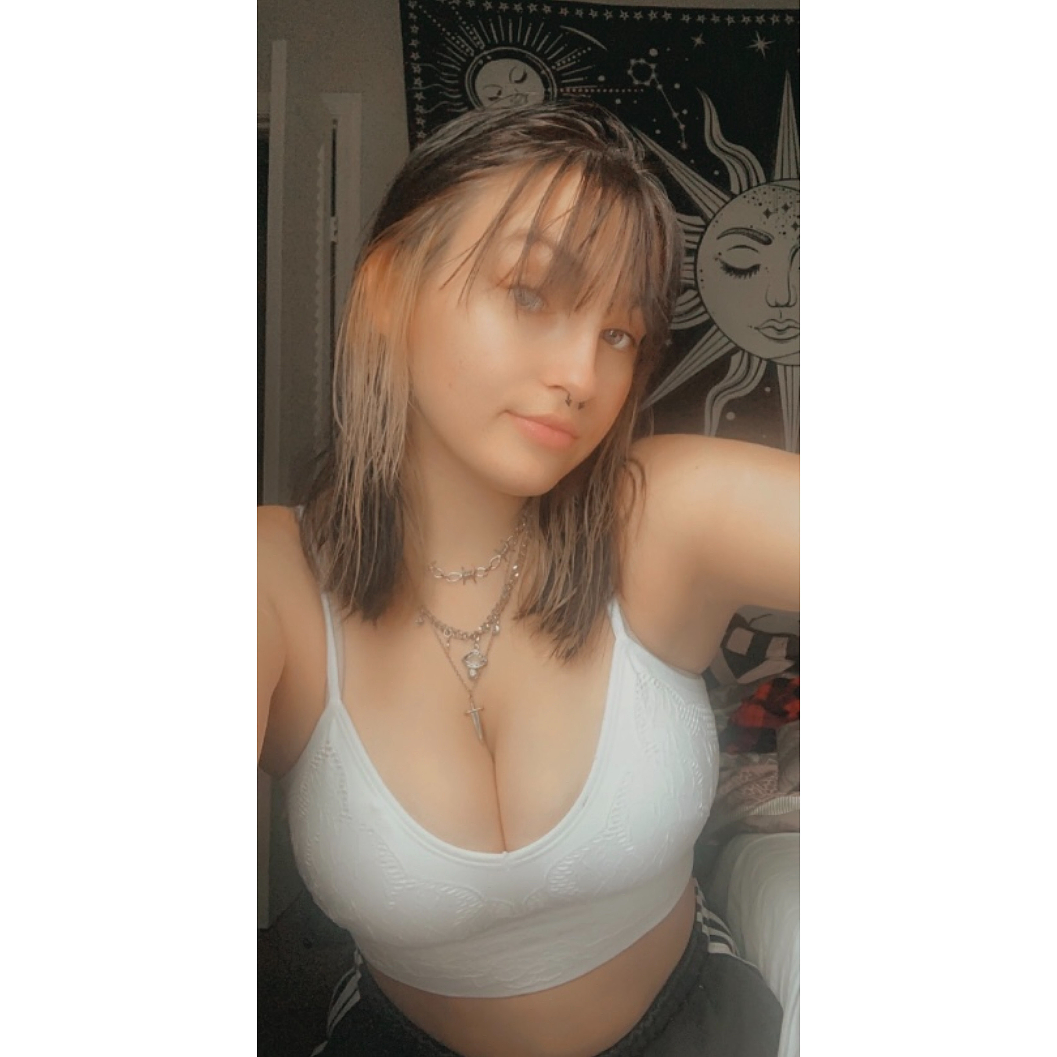 emmarose199 profile