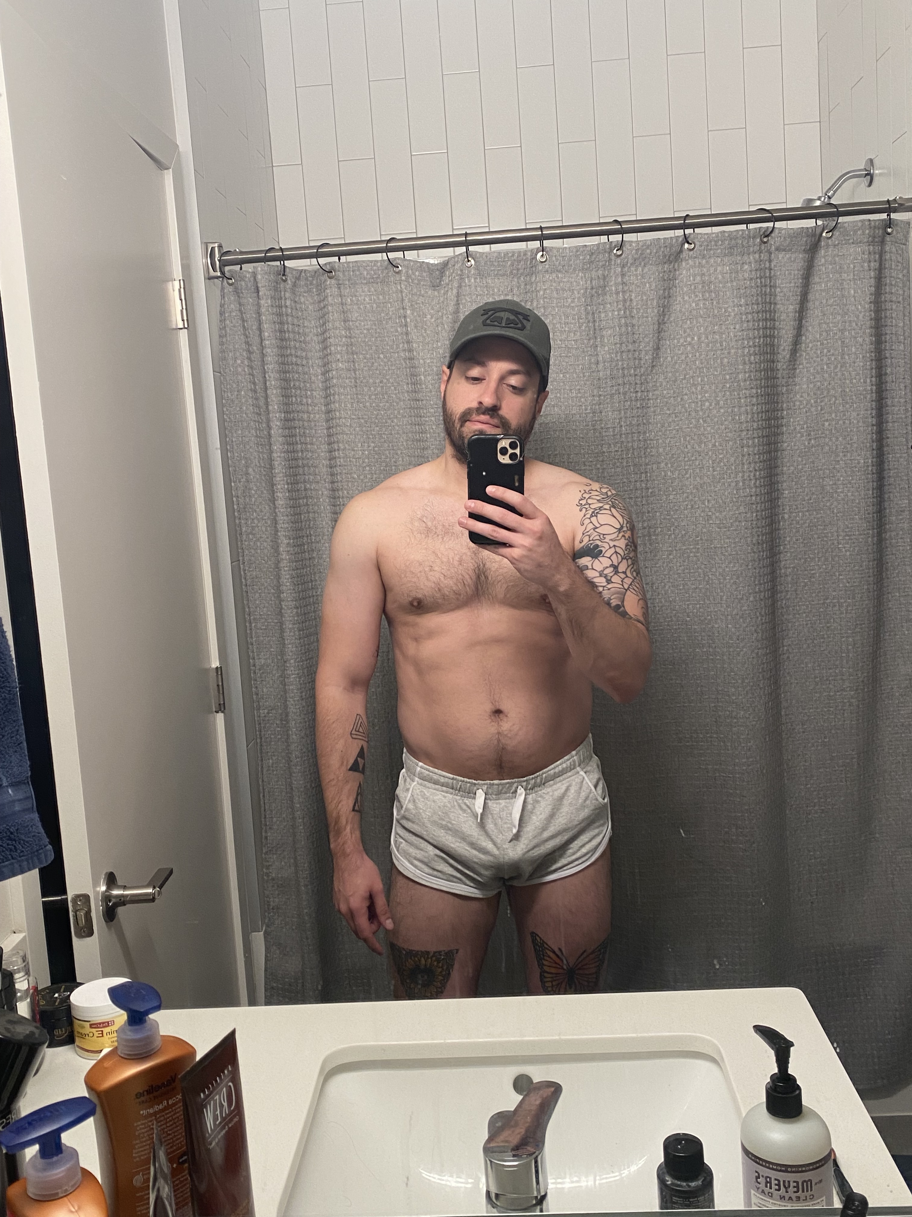 joeybttm83 profile