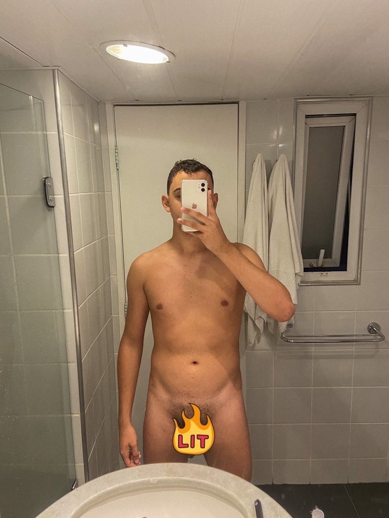 boy21cmfortal profile