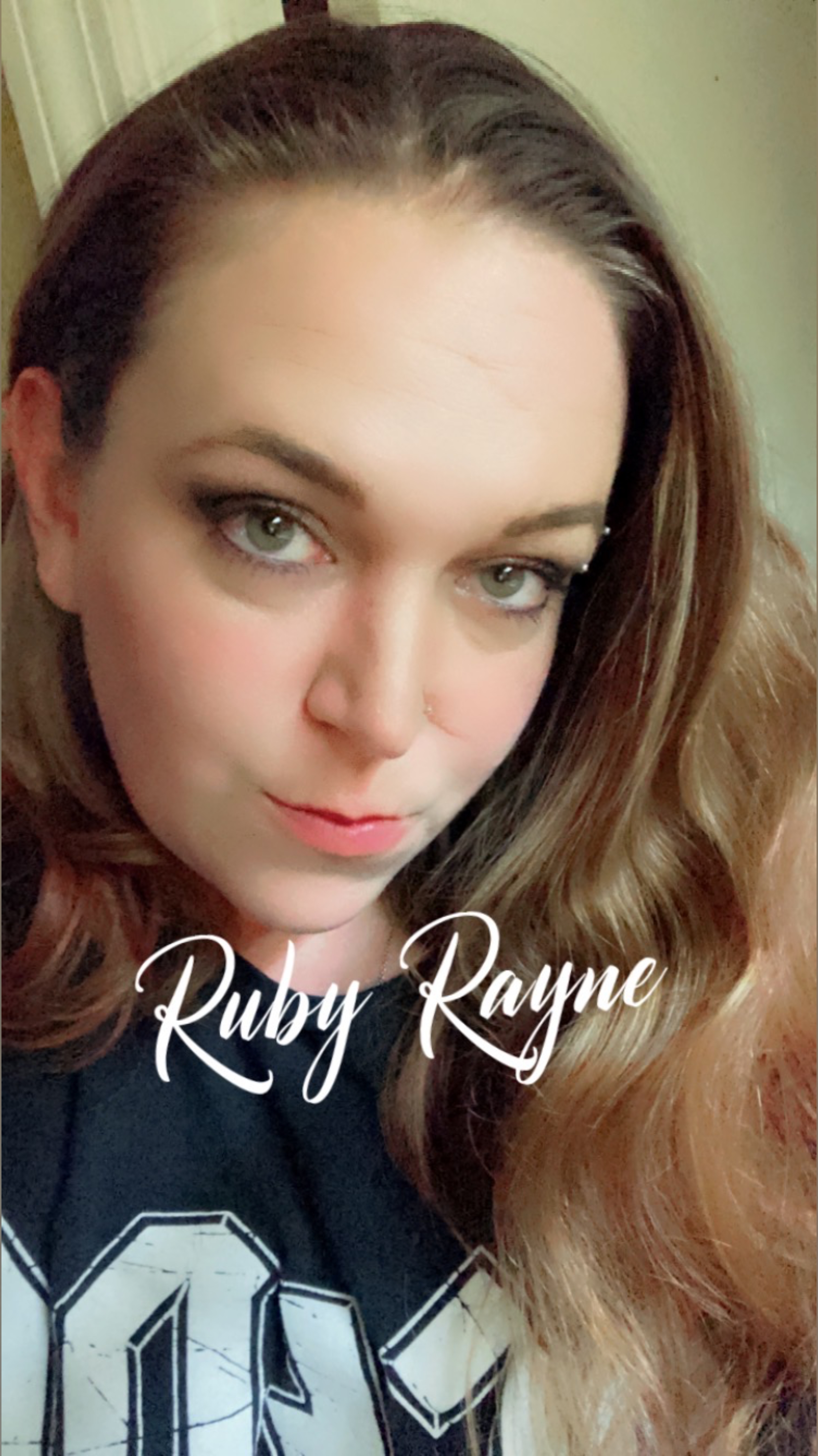 Ruby Rayne profile