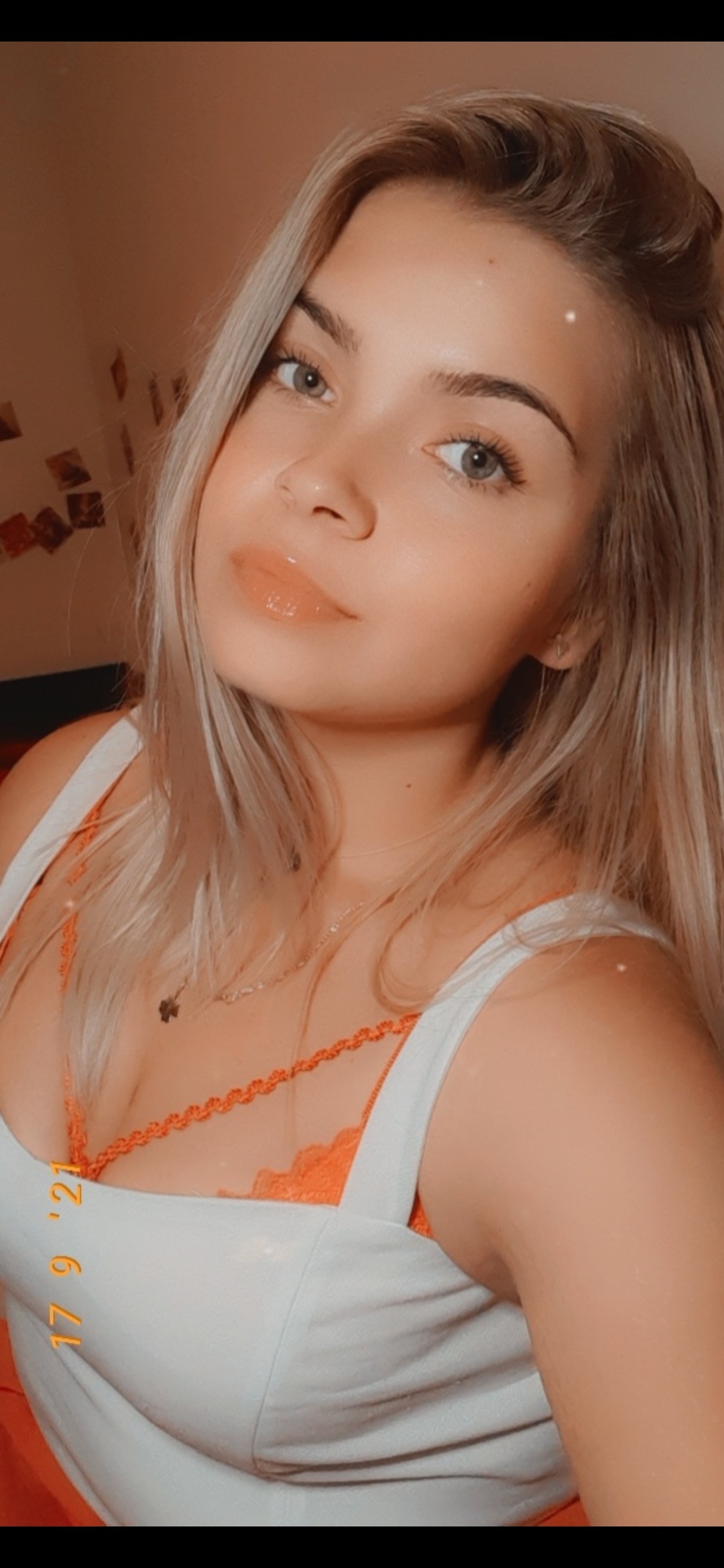 camiiblonda profile