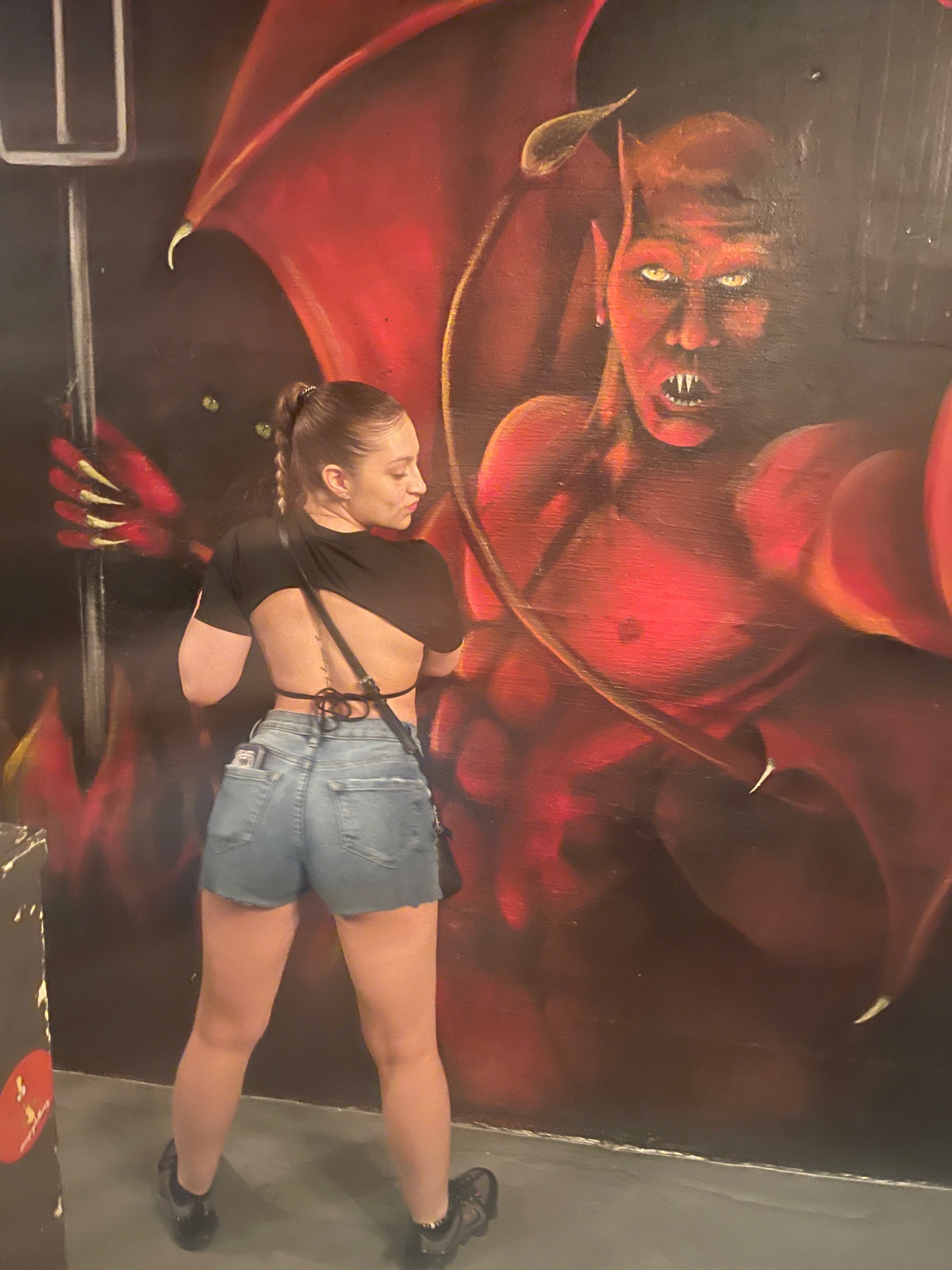 littleshortbitchxo thumbnail